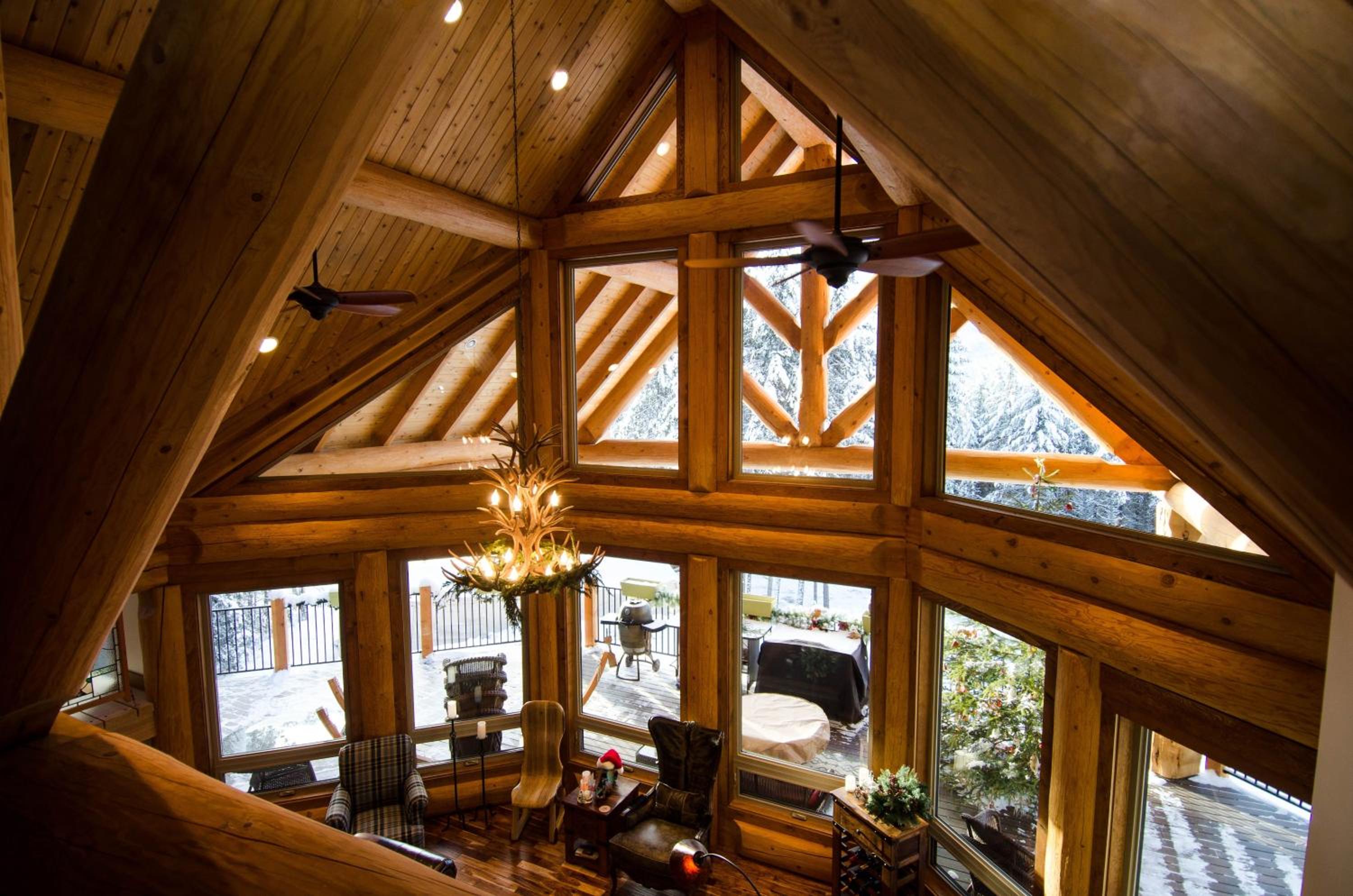 Golden Acres Mountain Lodge
