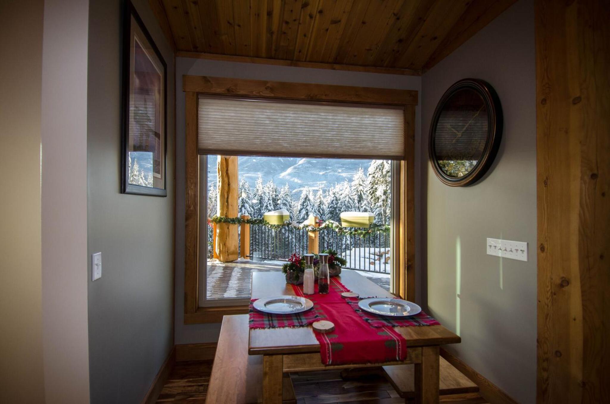 Golden Acres Mountain Lodge