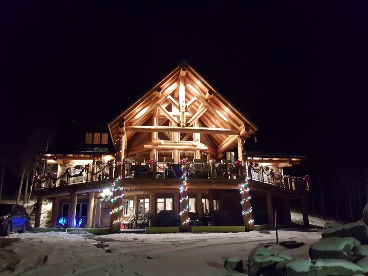 Golden Acres Mountain Lodge