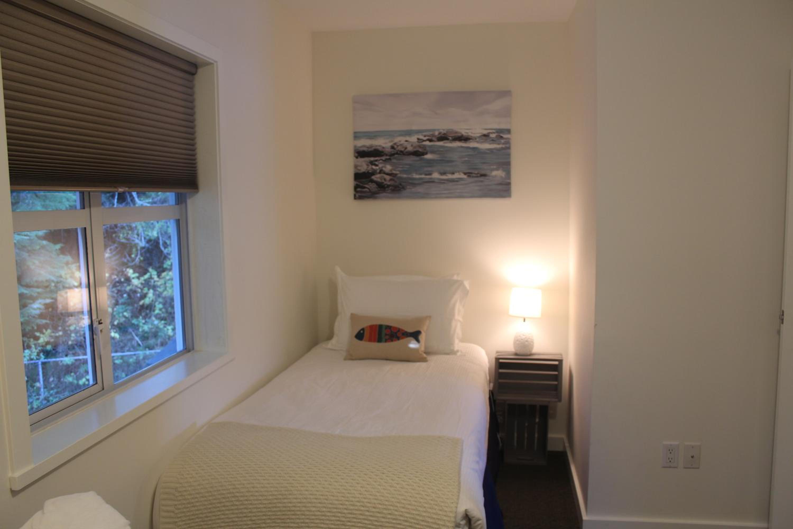 Siennas Harbour House view 4