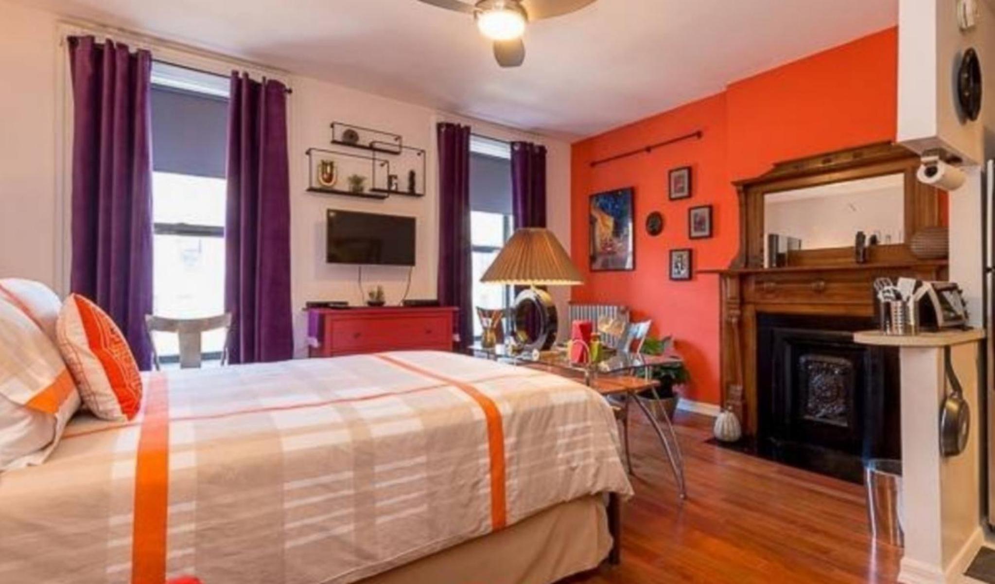 Fabulous Fully Furnished Studio Minutes From Times Square!