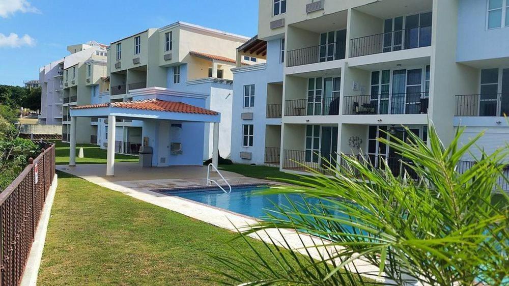 Sunset Paradise - Ocean View Penthouse Apartment