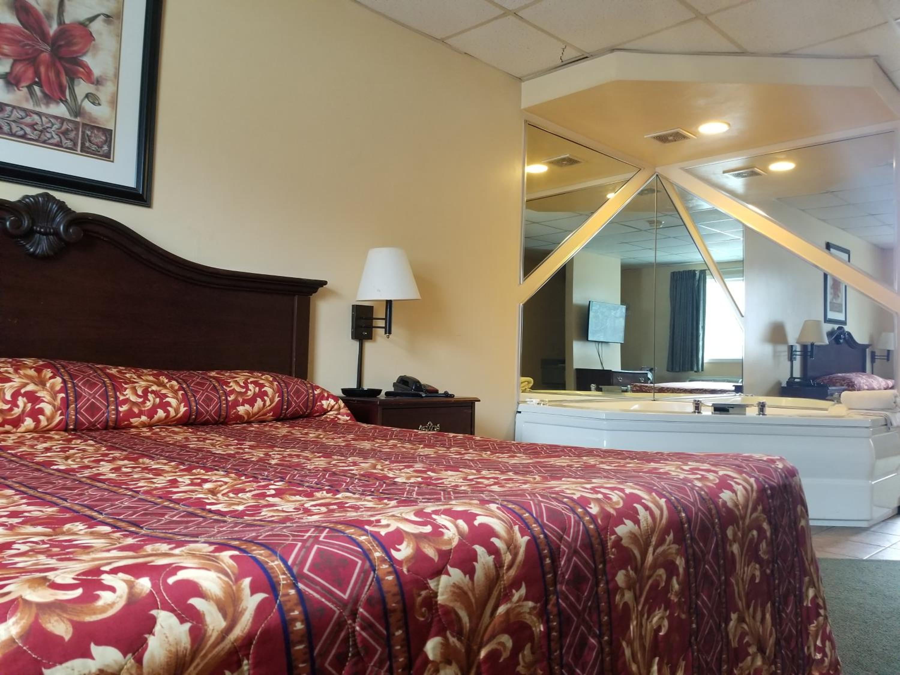Perry-O Inn & Suites view 3