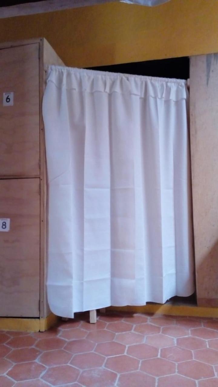 Rossco Hostel & Hotel