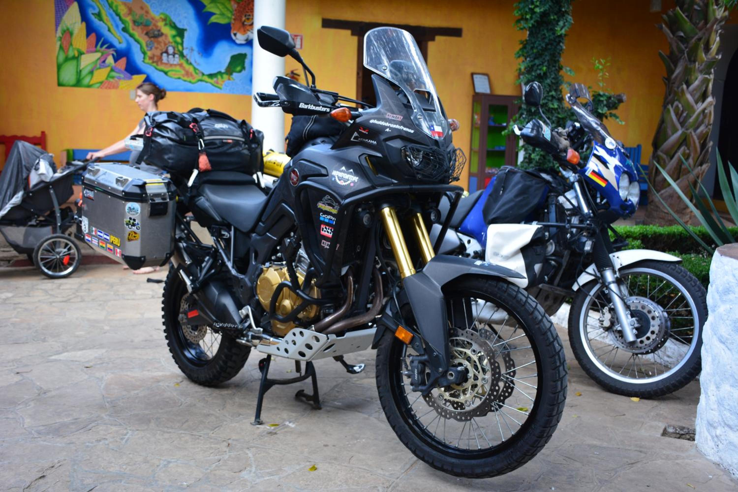 Rossco Hostel & Hotel