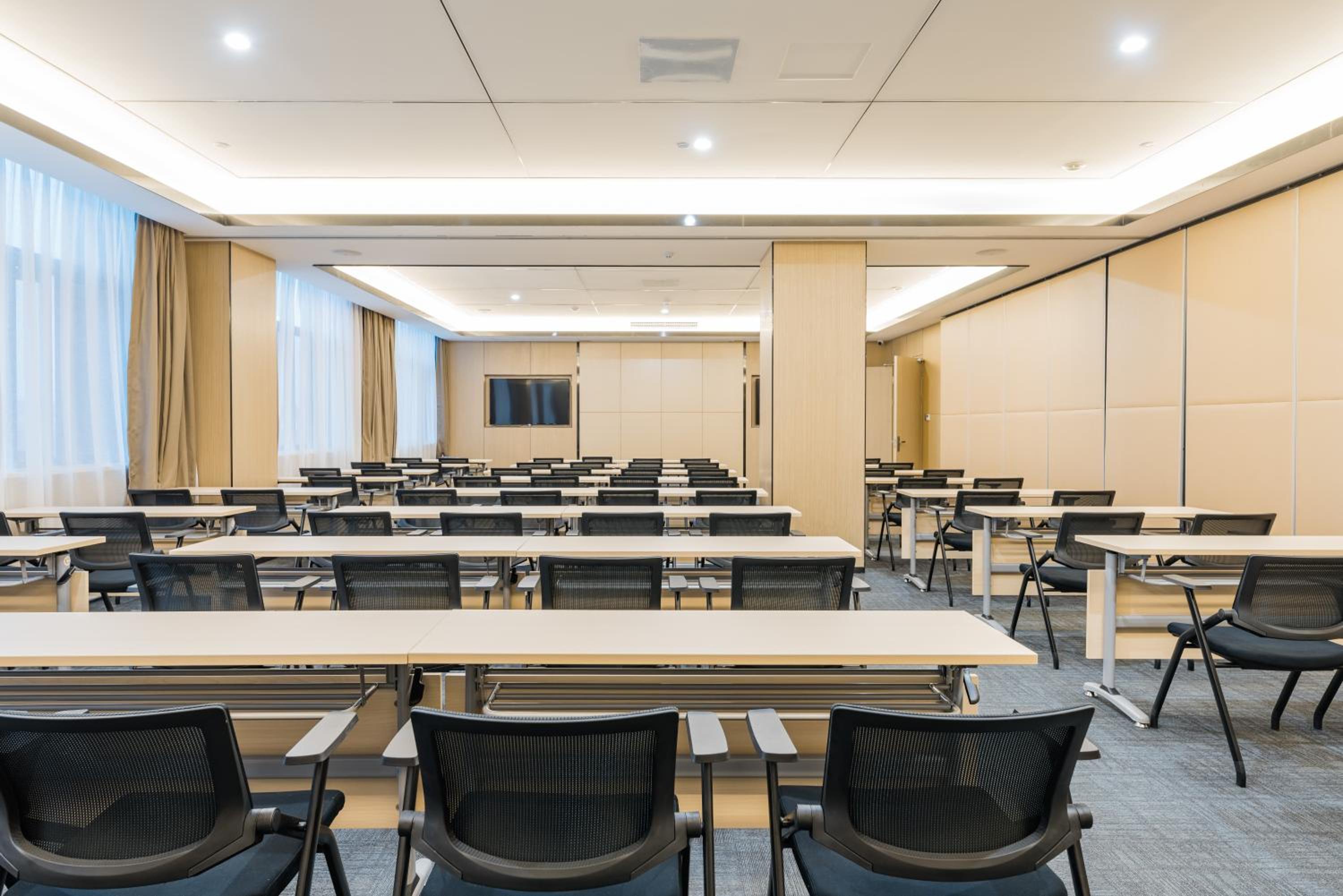 meeting & event spaces