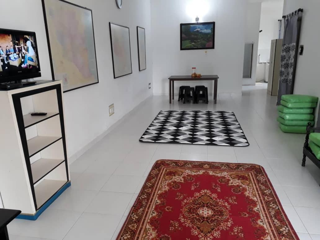 Homestay Ibu Seberang Balok photo 1