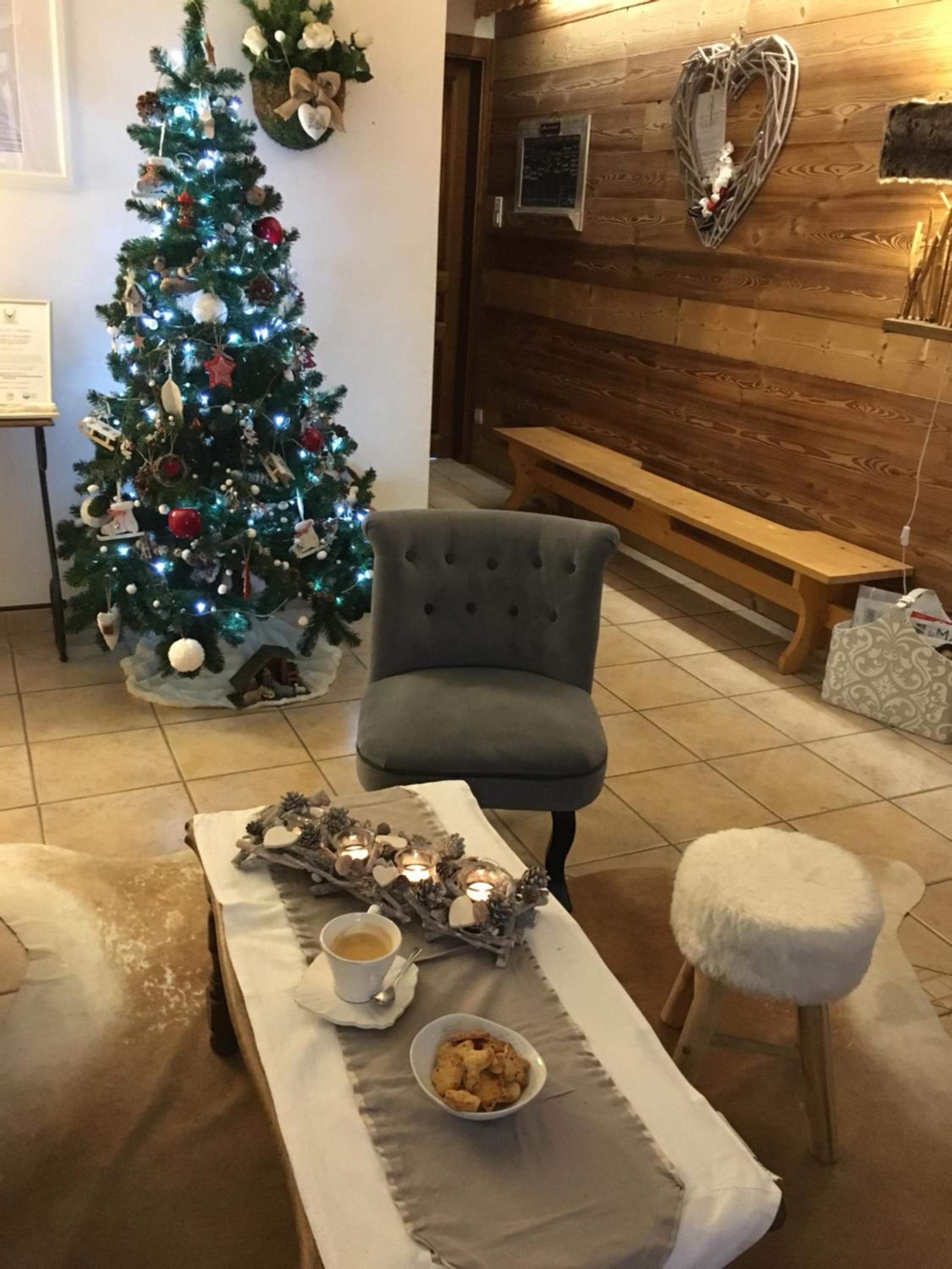 Maison La Devinière - sauna et spa compris accessibles toute l'année