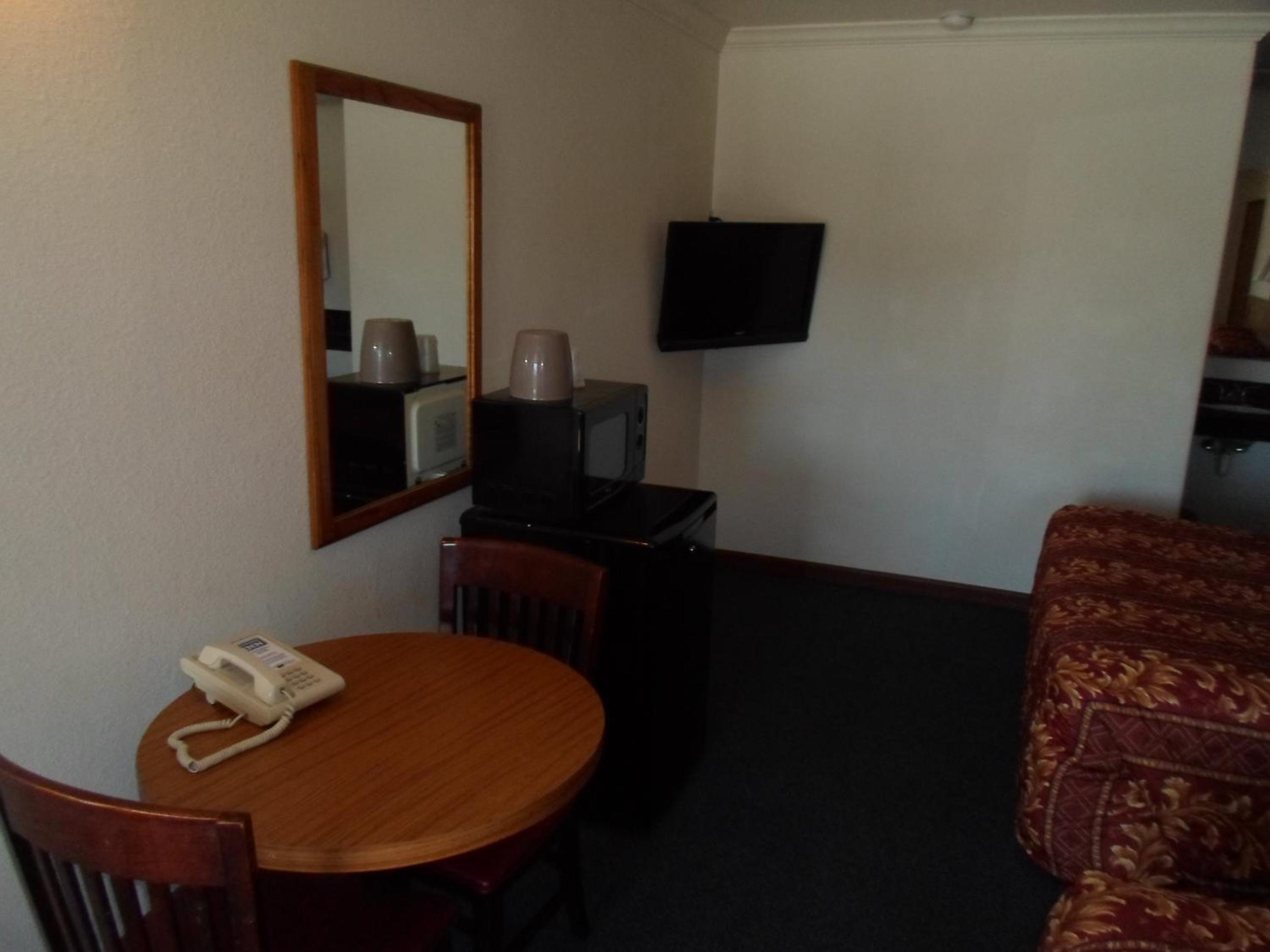 Economy Inn Morgan Hill