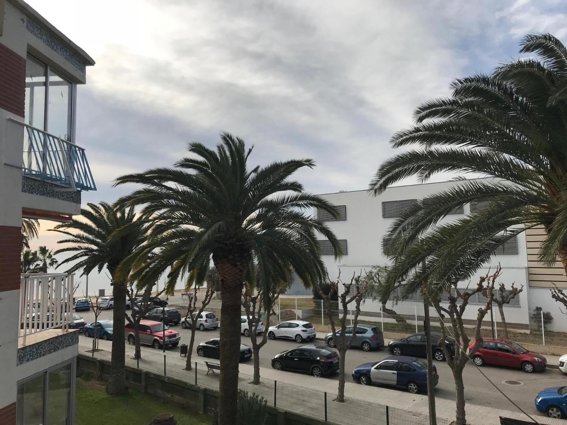 Apartamento situado en 1º linea de playa La Llosa 112B - INMO22 view 4