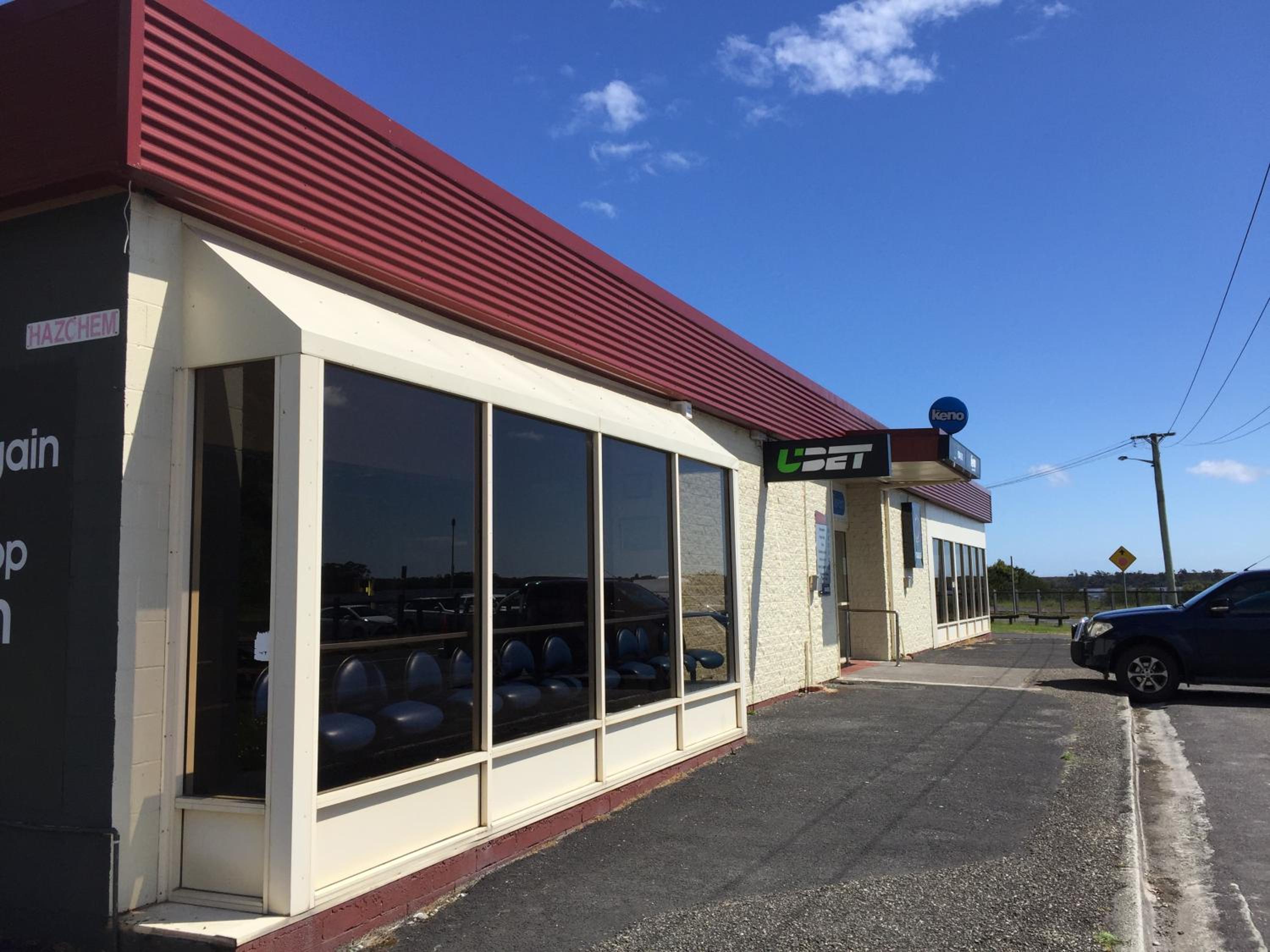 Regatta Point Tavern & Holiday Villas view 2