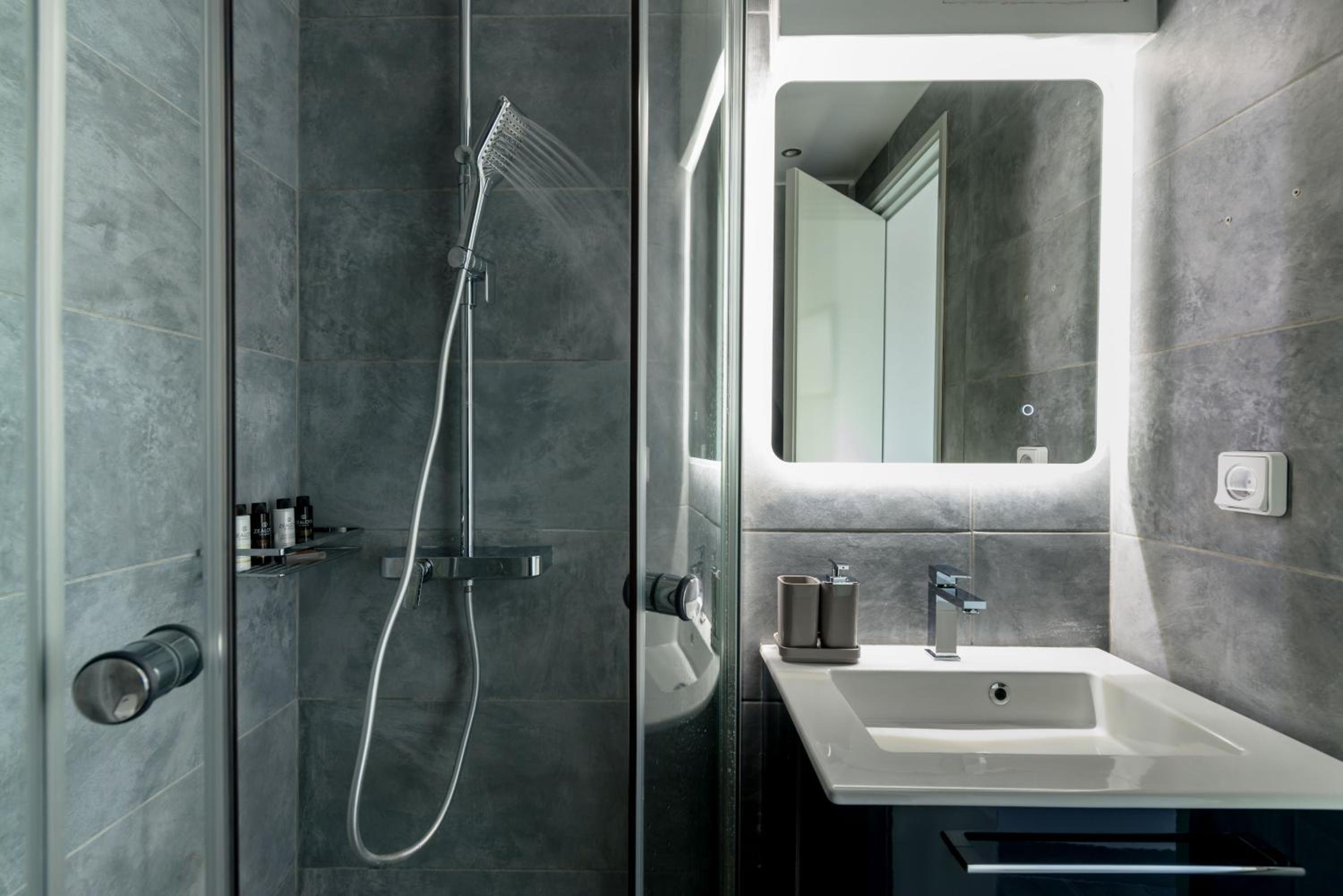 Fos Residential Apartments