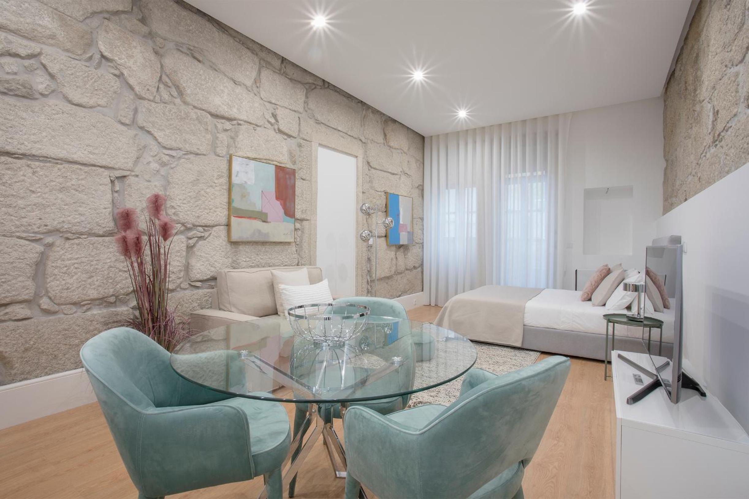 Liiiving In Porto | Downtown Luxury Apartments