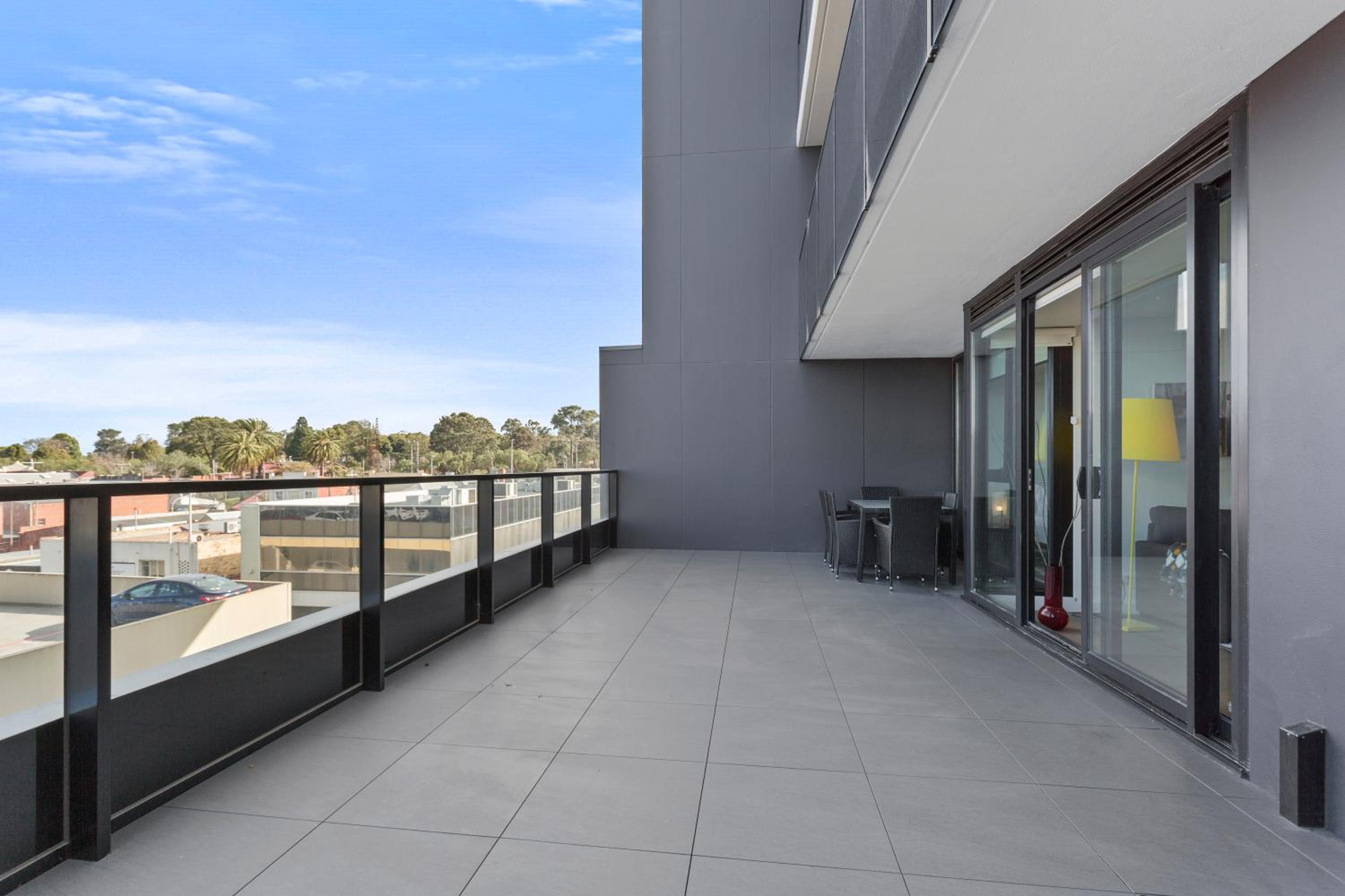 Ilixir Apartments by Ready Set Host