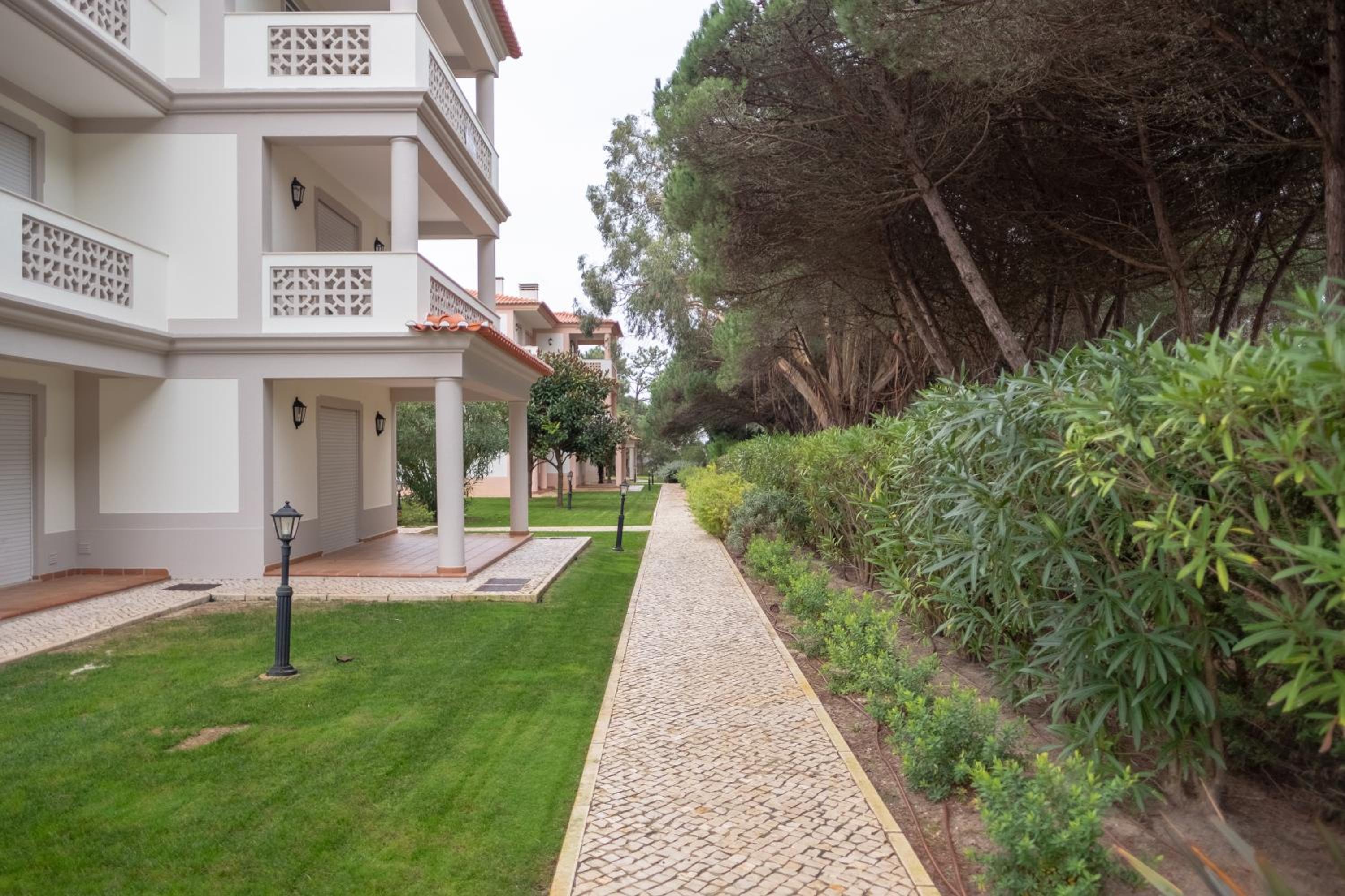Stunning Caravelas Apartment view 2