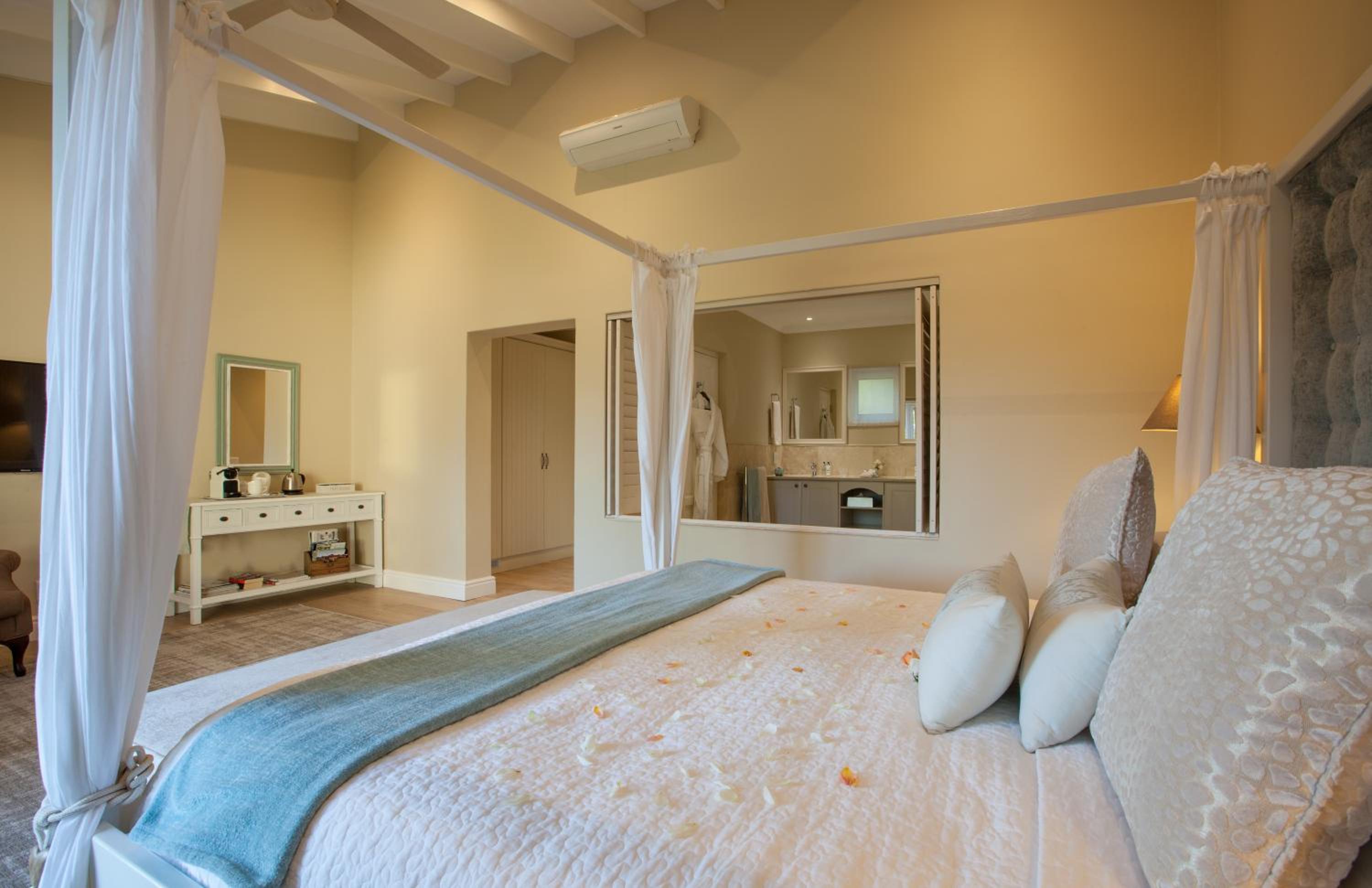 La Cabriere Country House