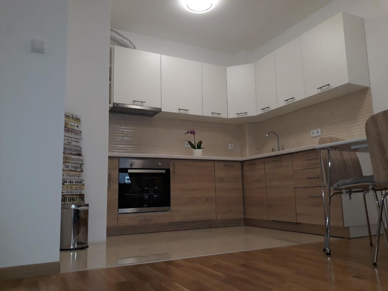Apartman Lukana view 5