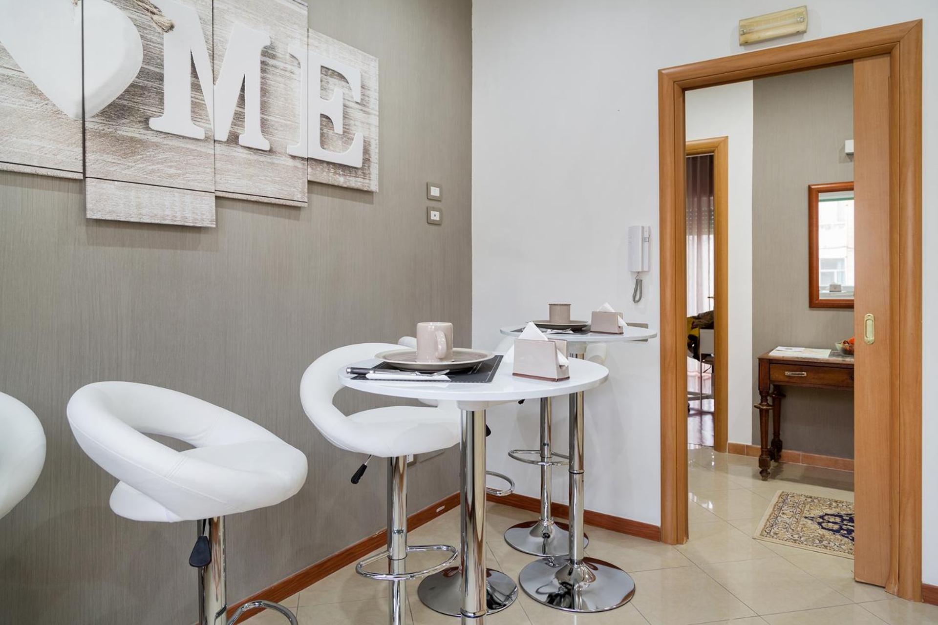 Hotel Donna Gina - Image 1