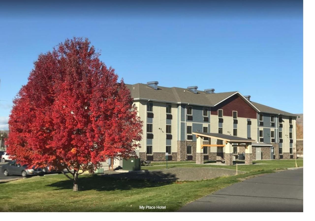 My Place Hotel-Yakima, WA view 2