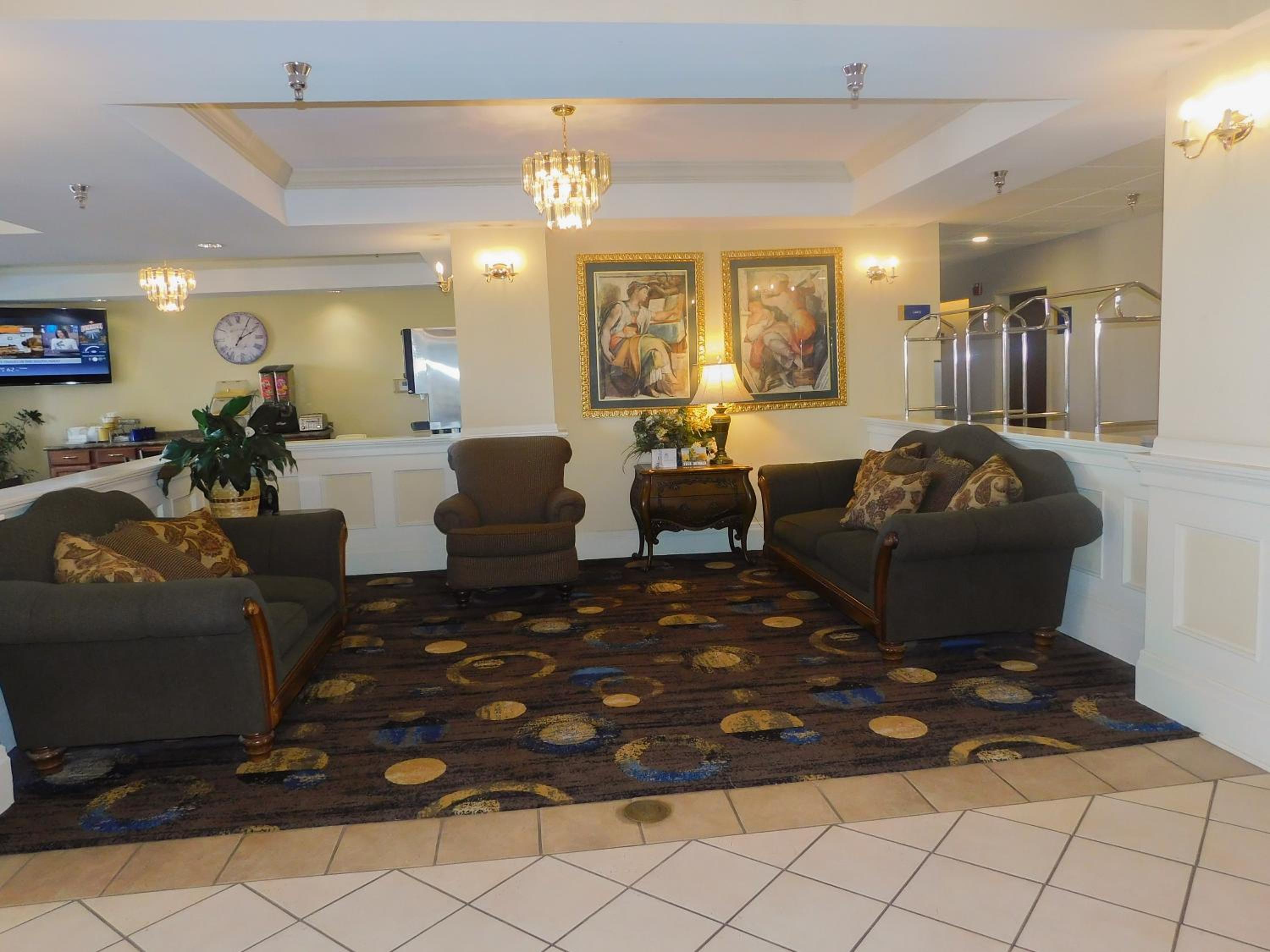 Days Inn & Suites by Wyndham Pocahontas