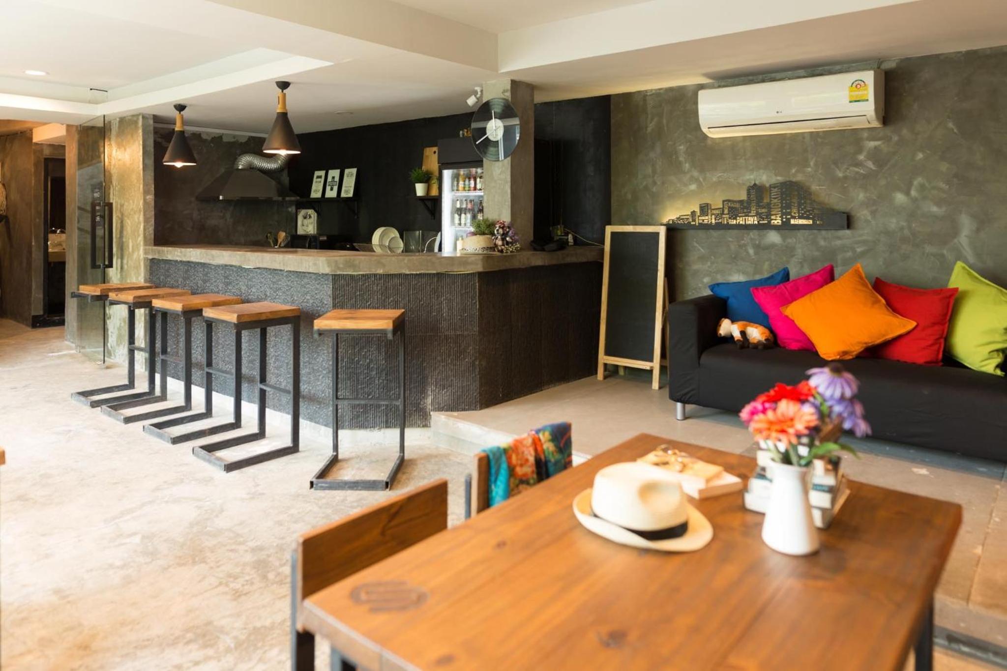 lounge