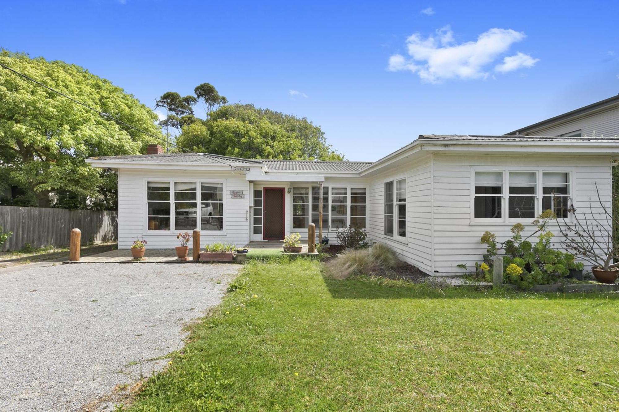 Ultimate Beach Retreat Aus