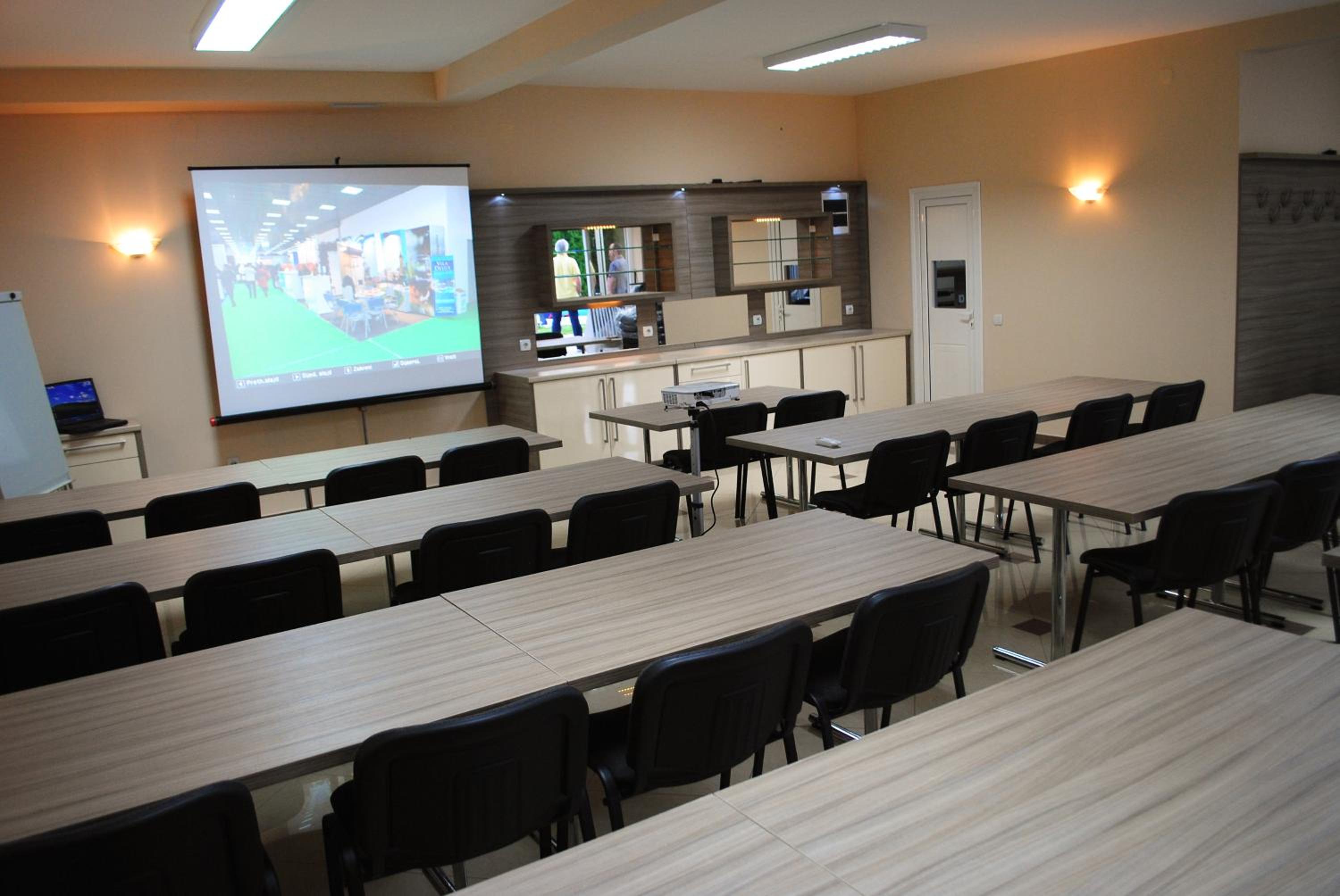 meeting & event spaces