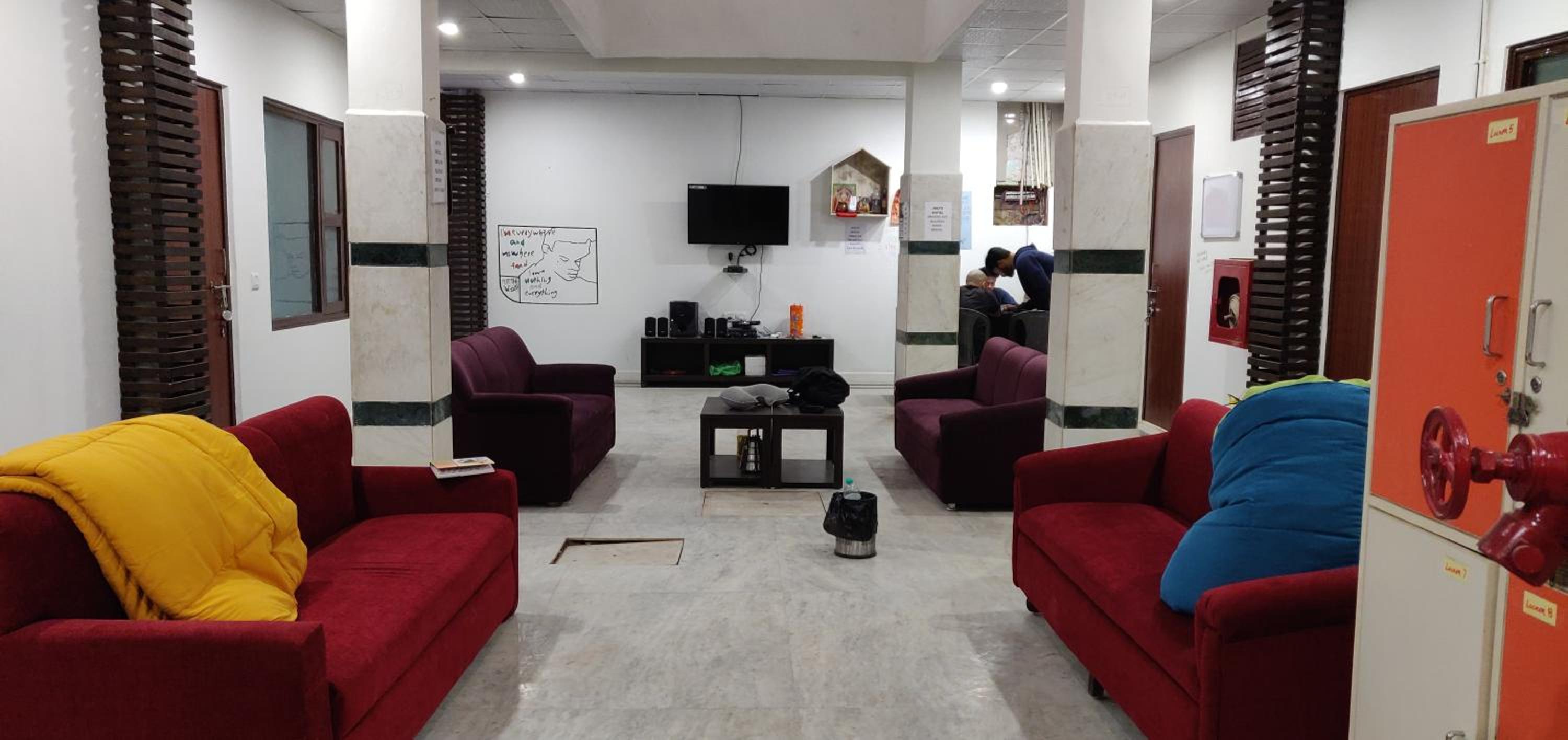 lounge