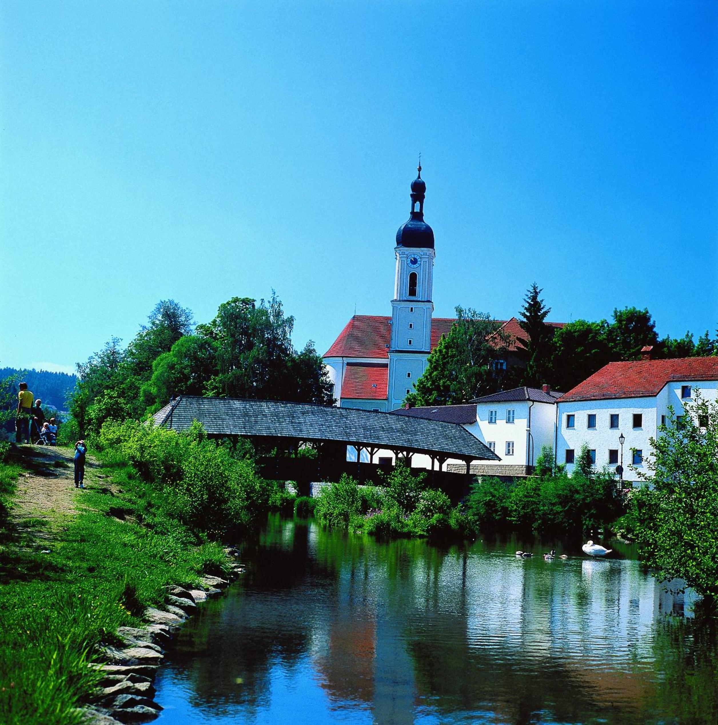 Photo 48