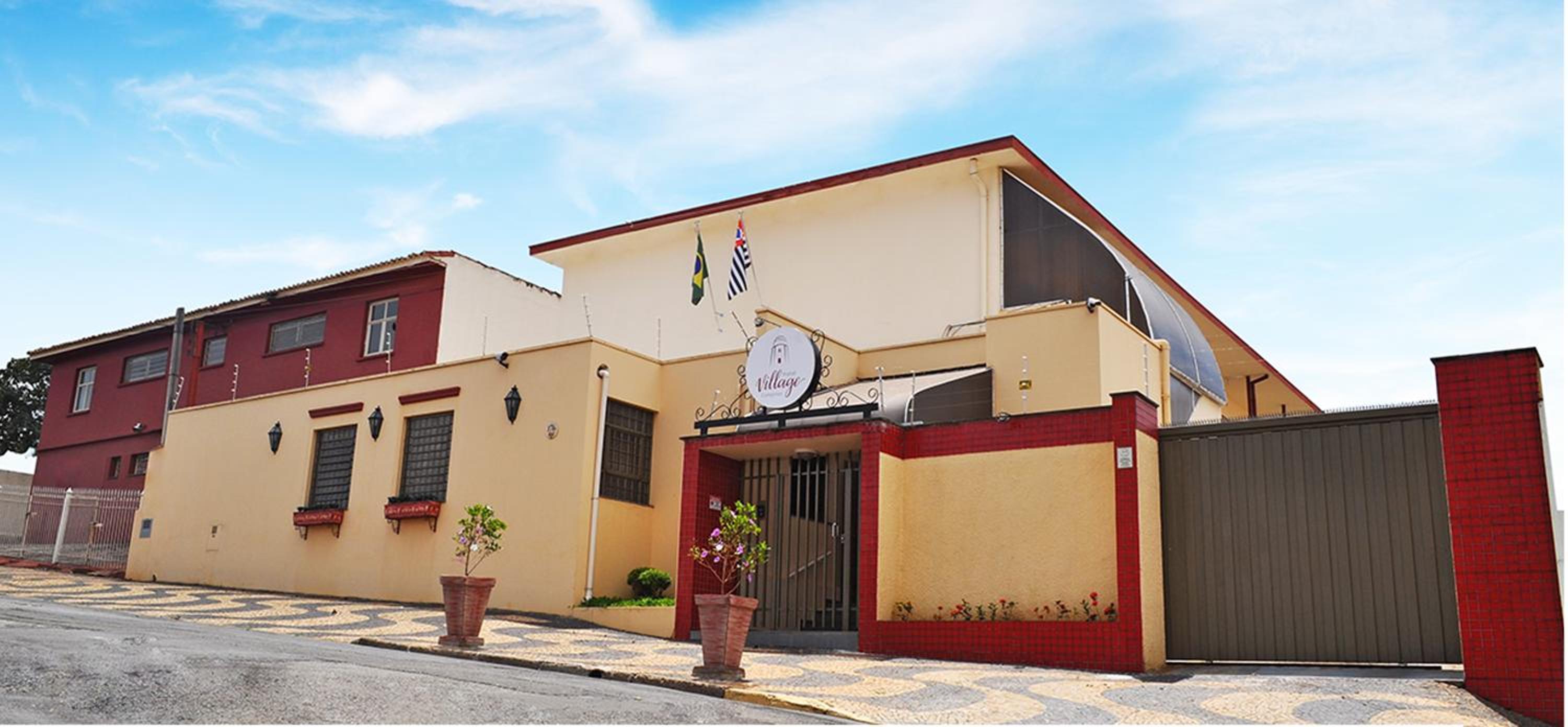 Hotel Village Campinas - Image 1