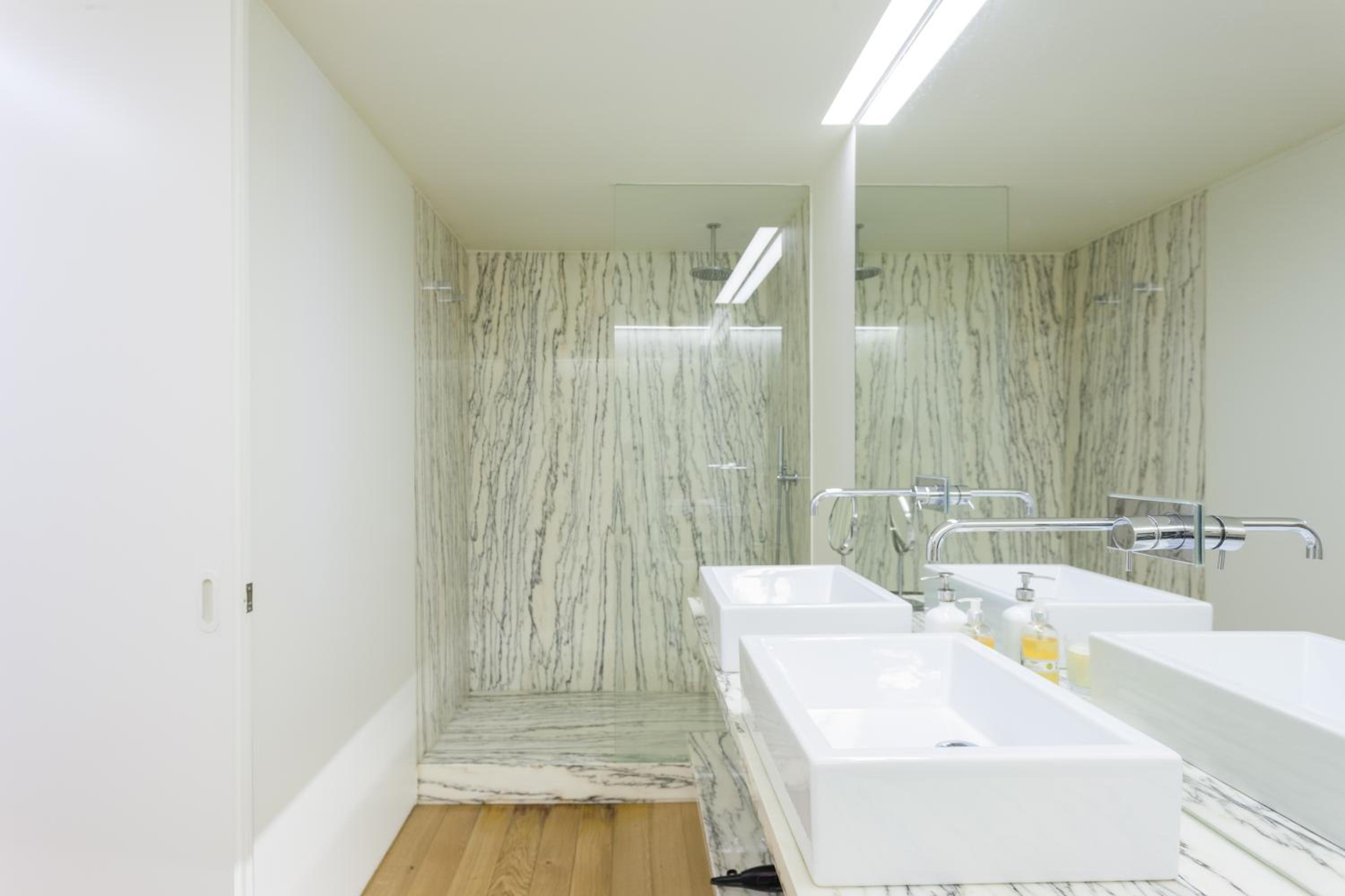 FLH Príncipe Real Apartment with Terrace and View view 3