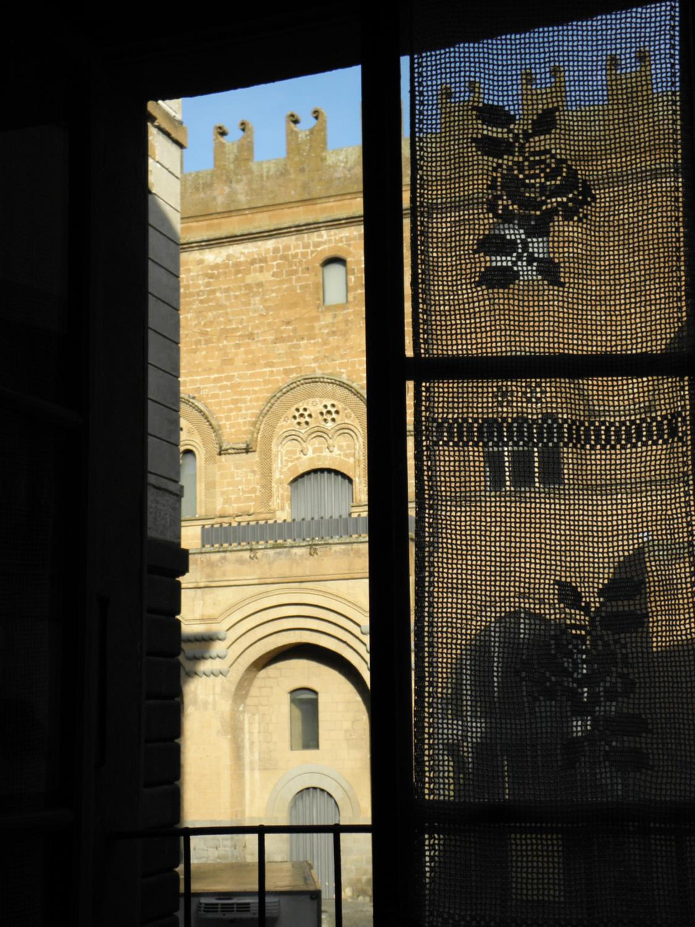 Photo 24