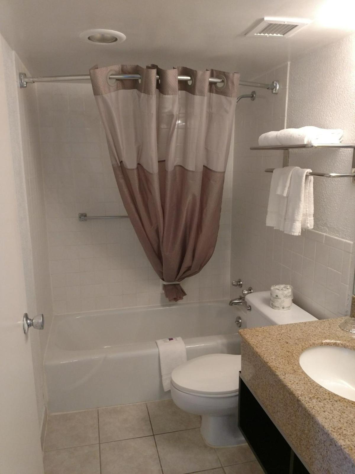 Motel 6-Clarion, PA - Property Image 5