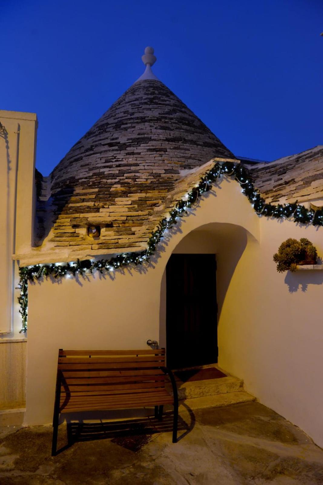 Trullo Assenzio view 3