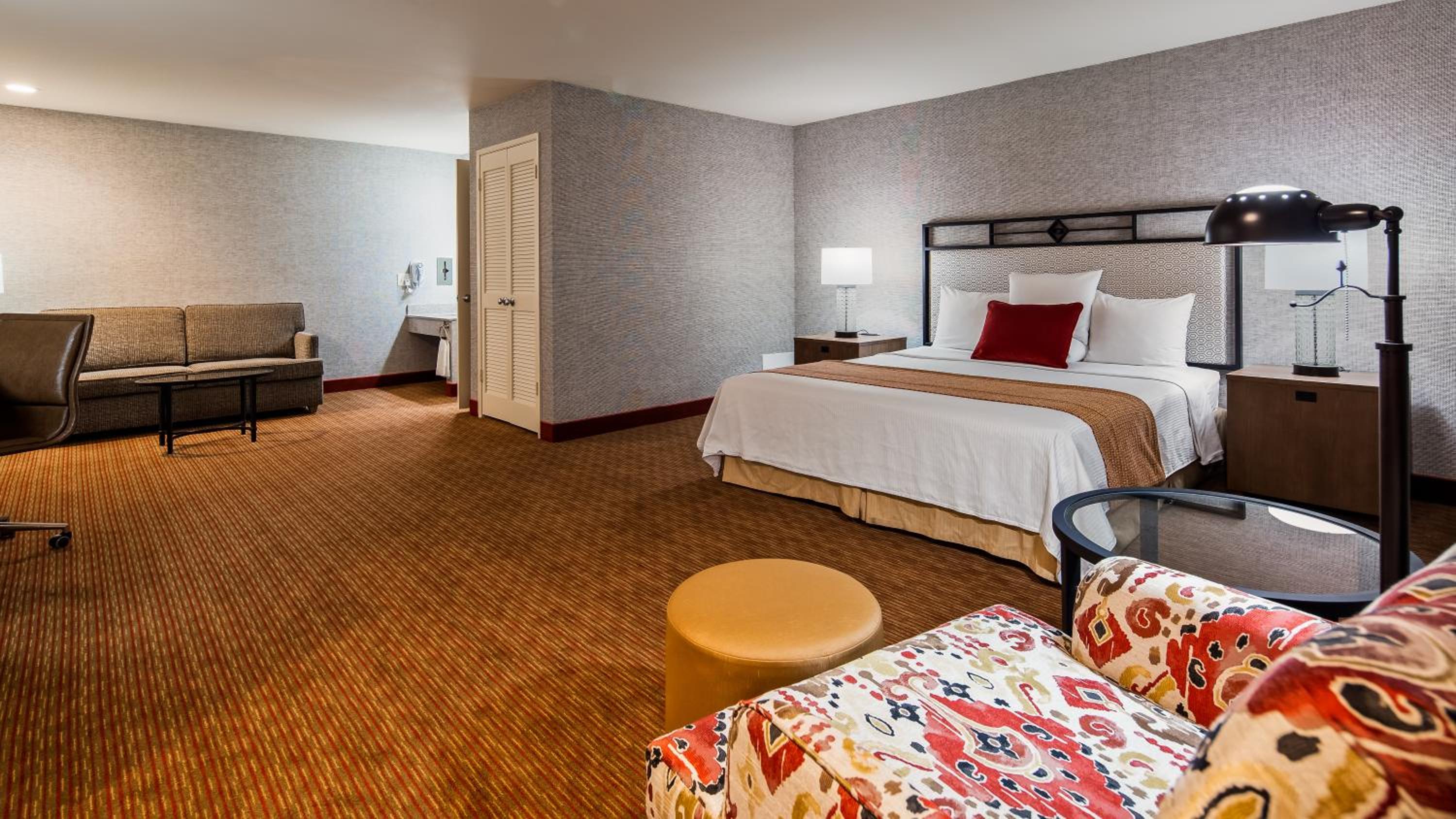 Camarillo Vacations - SureStay Hotel by Best Western Camarillo - Property Image 8