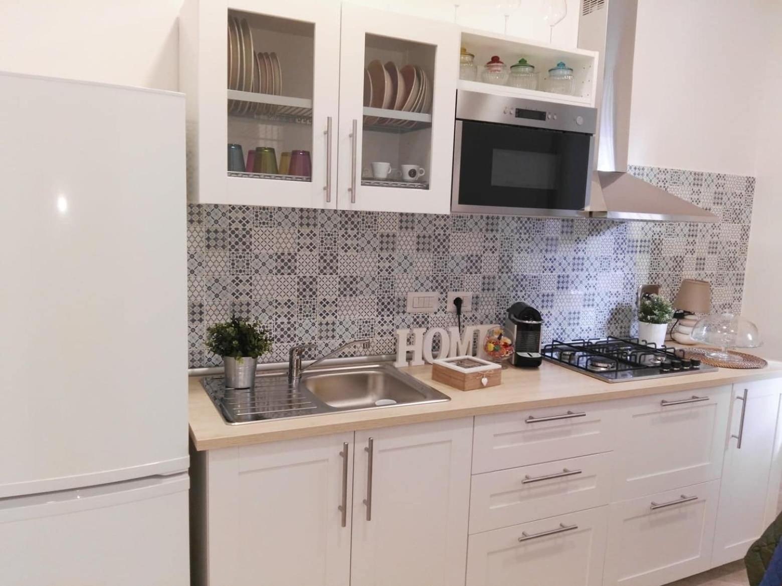 B&B SOFIA en Pozzuoli — kitchen