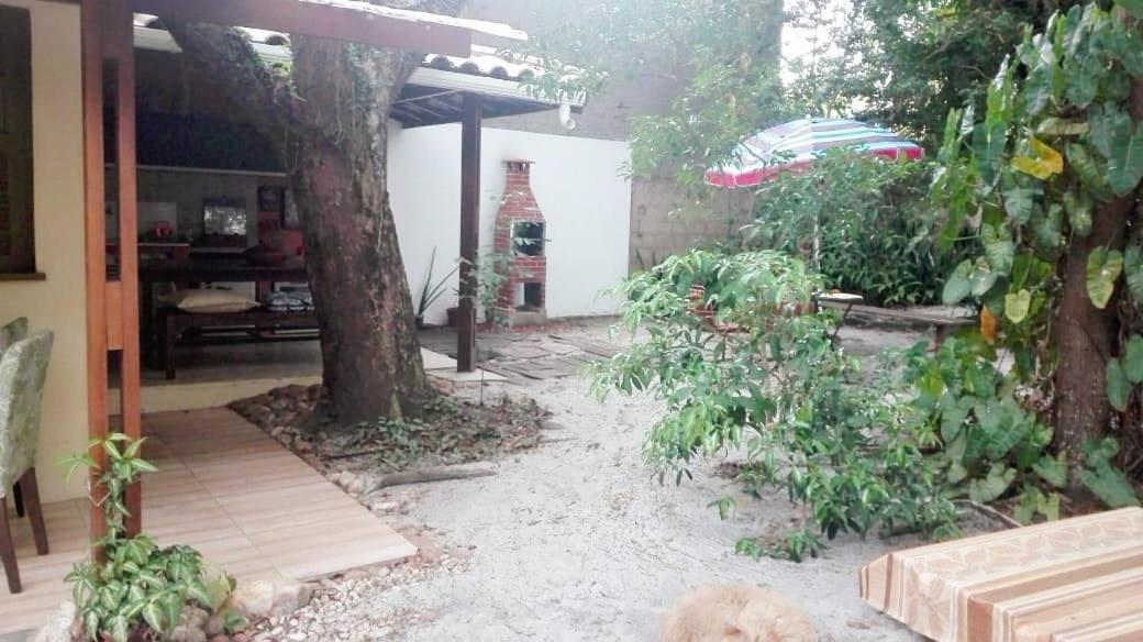 Bangalô Guarajuba