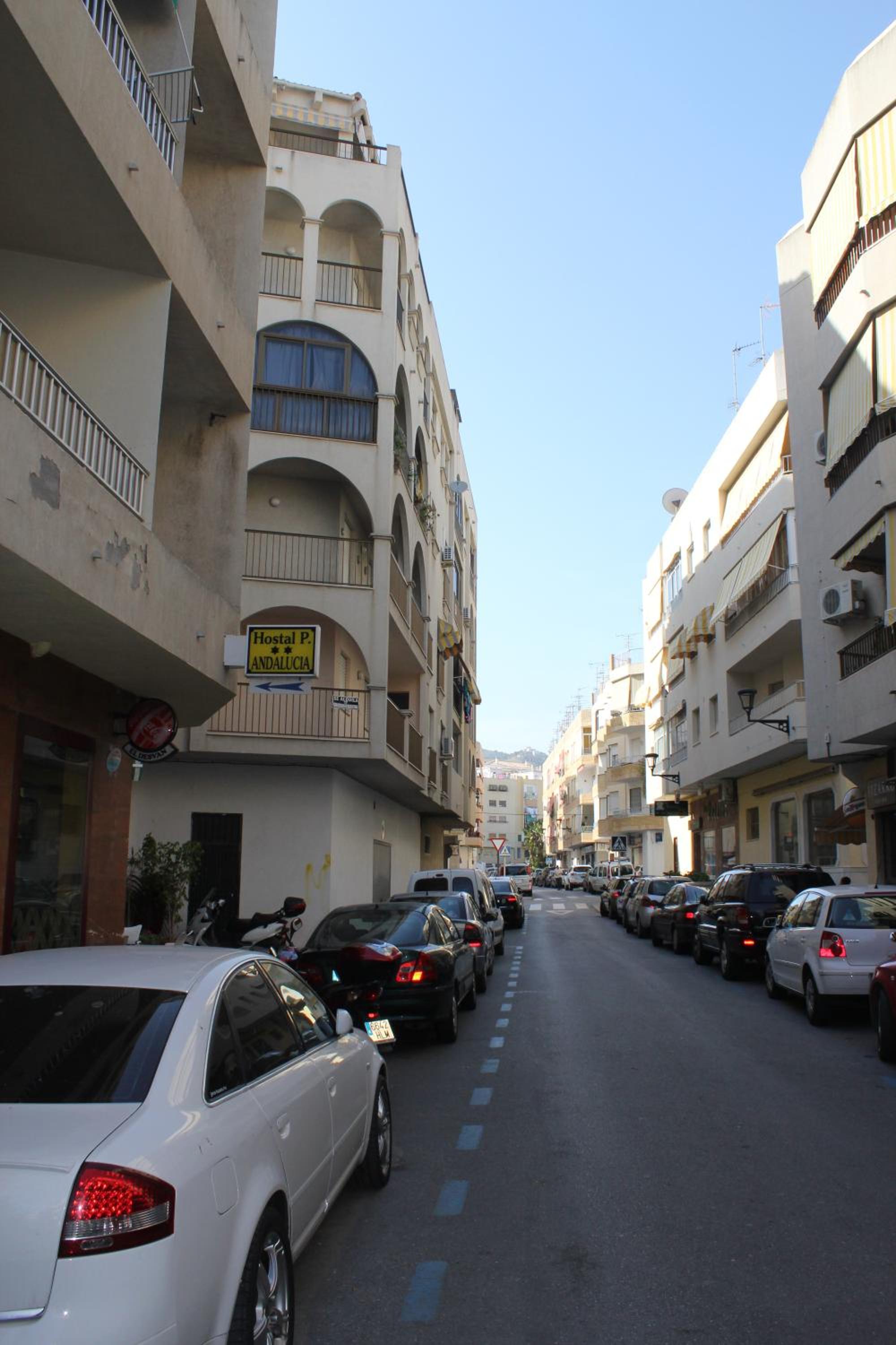 Hotel Hostal Andalucia - Image 1