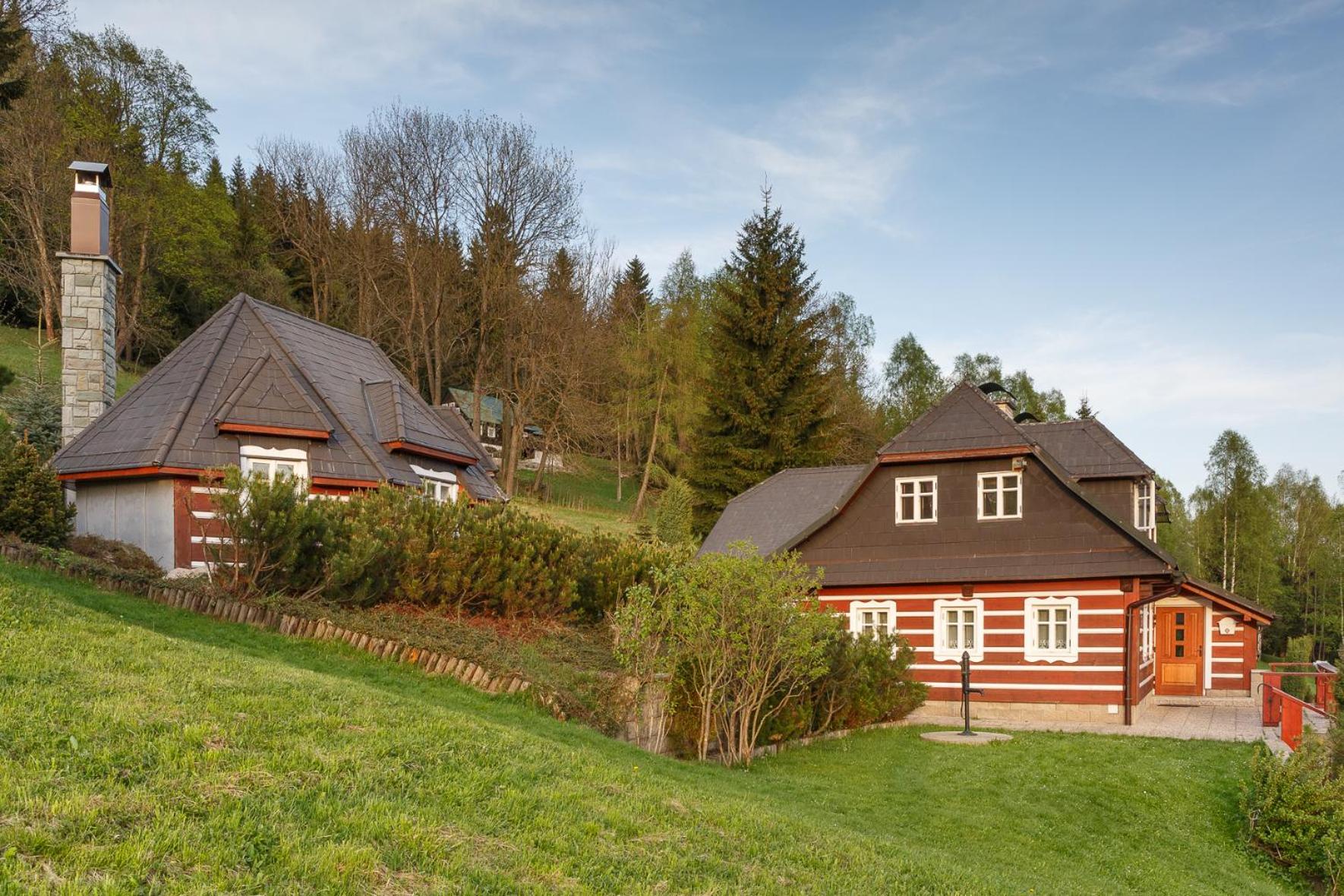 Roubenka Anna view 2