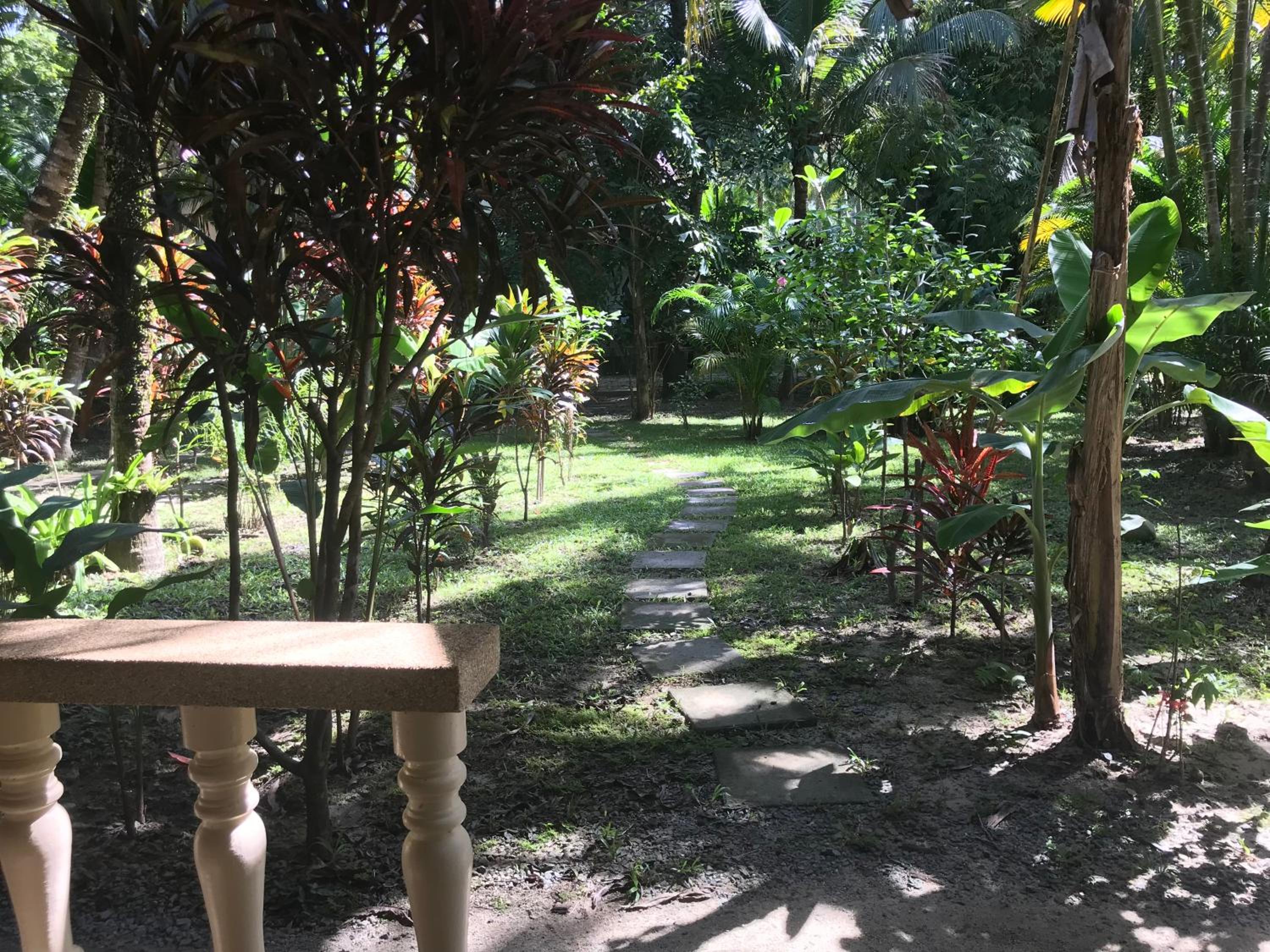Lake View Bungalows