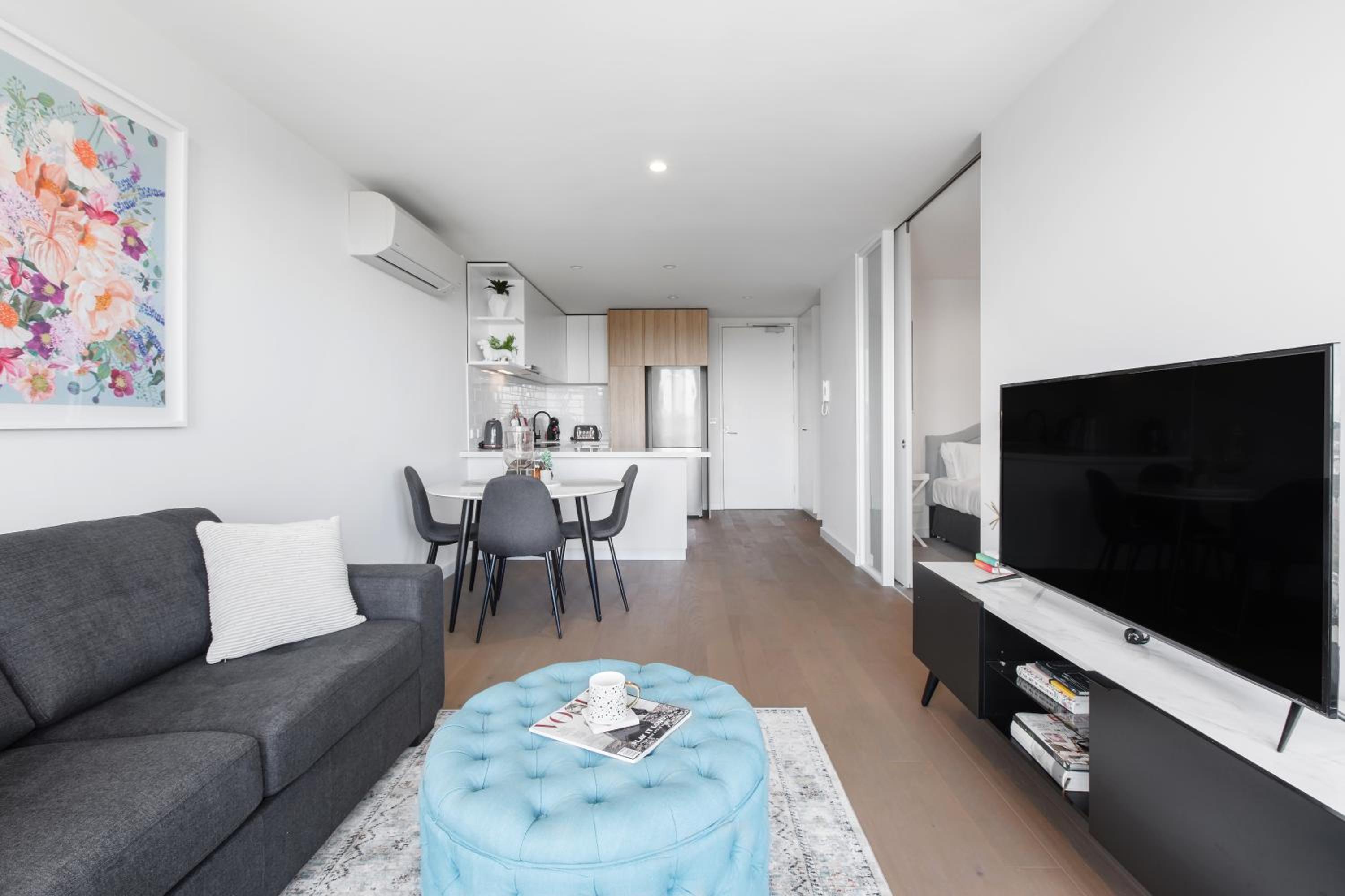 Ilixir Apartments by Ready Set Host