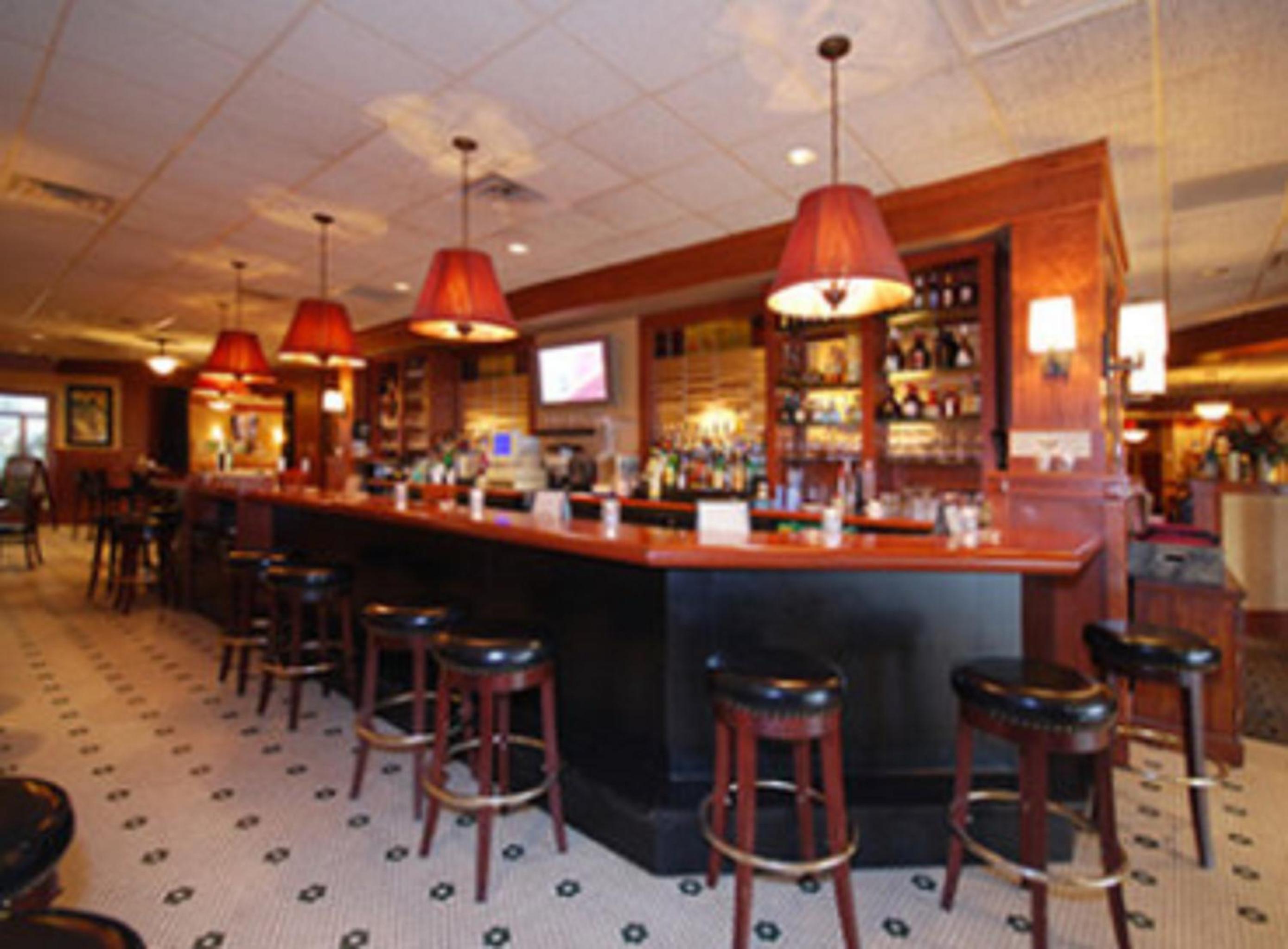 Watertown Vacations - Ramkota Hotel Watertown - Property Image 10