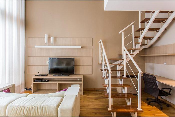 Duplex NYC Berrini 2 dormitórios - ao lado do WTC