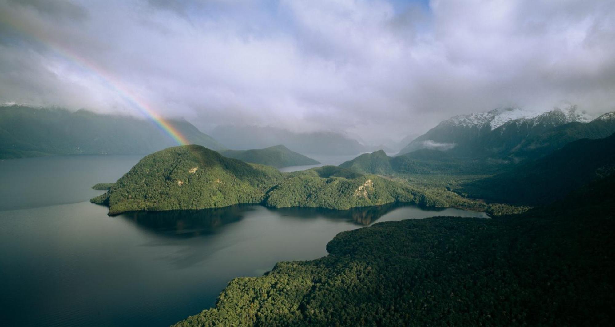 Te Anau Manapouri Lake Hotel view 5