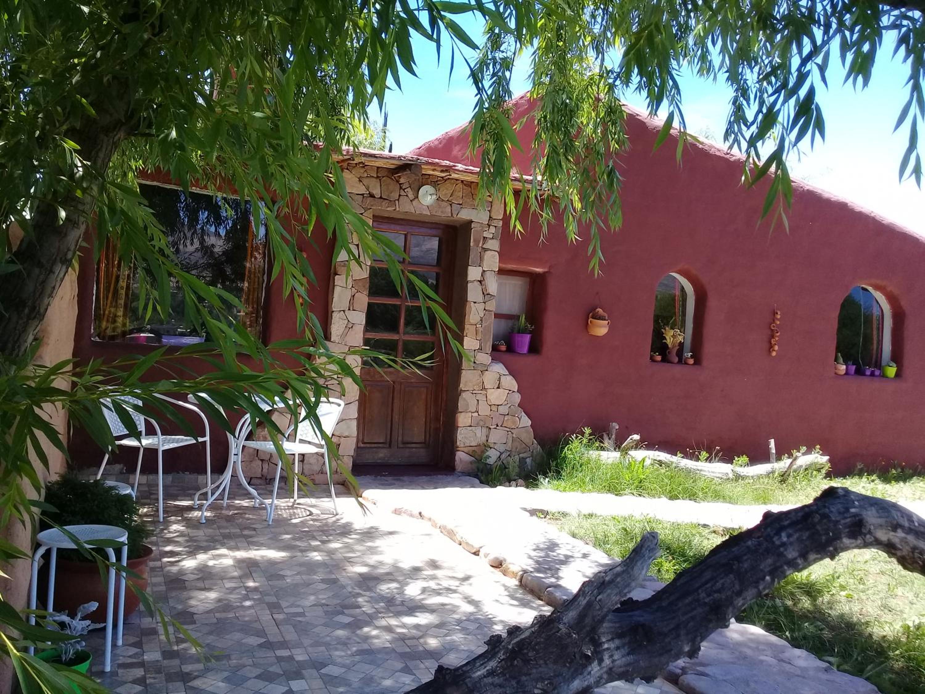 Cabaña El Cardón,casita en el campo quebradeño