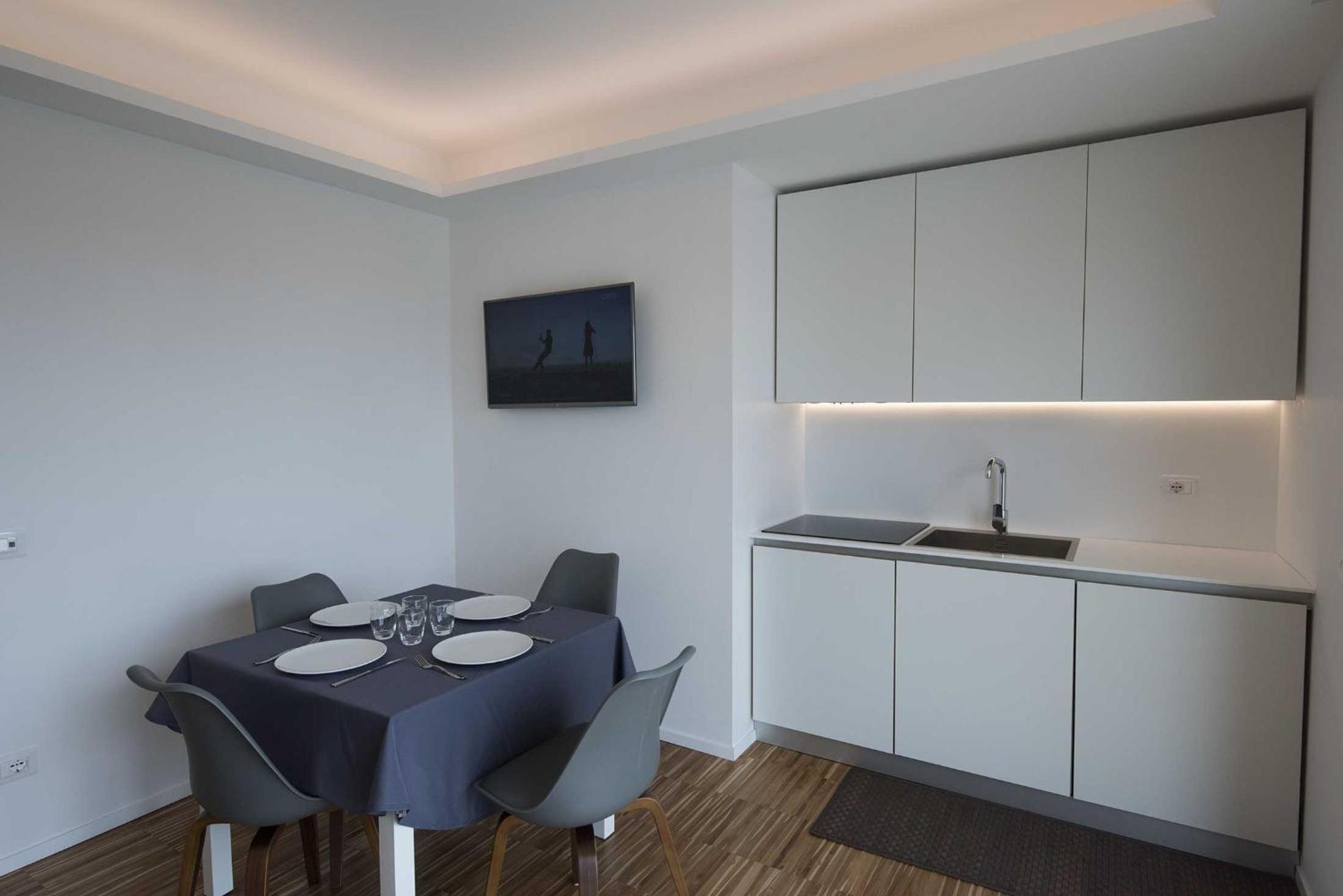 apARTments Sperlonga photo 5