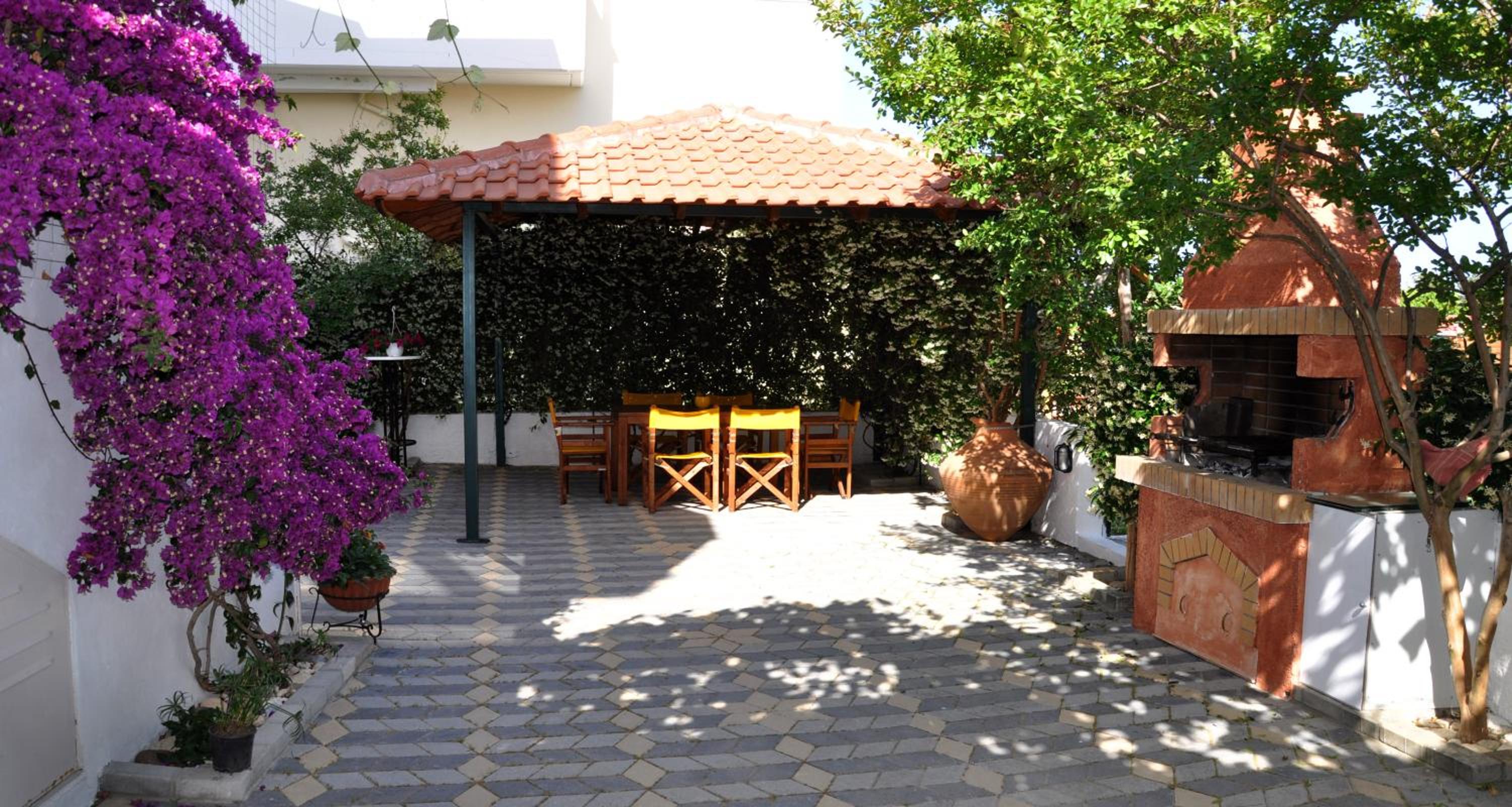 Kondilenias House view 4