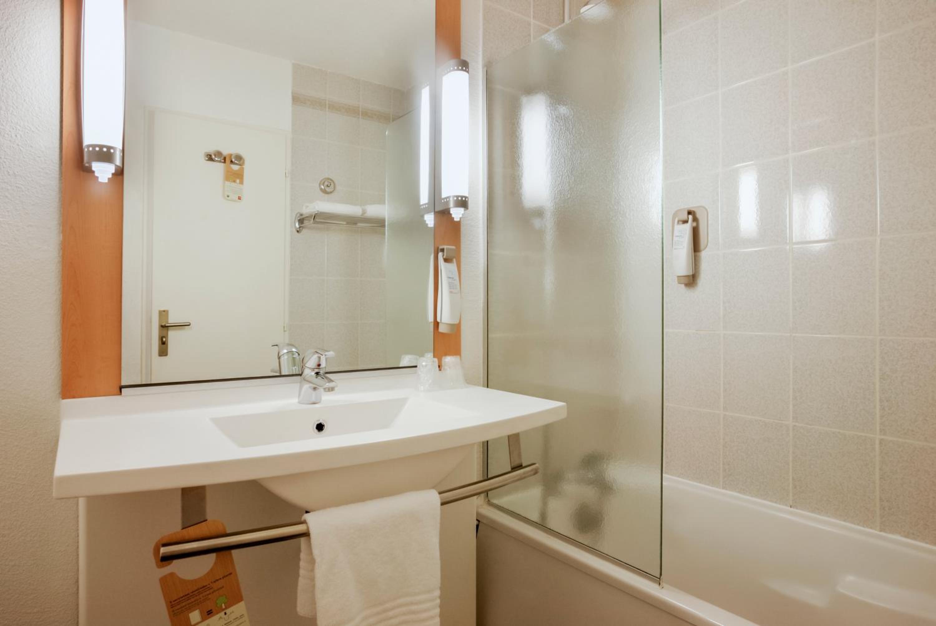 Le Havre Vacations - ibis Le Havre Centre - Property Image 95