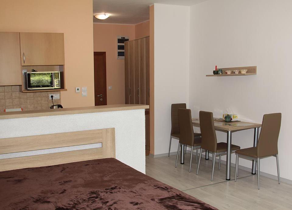 Studio Hrabovo 203 Fatrapak 2