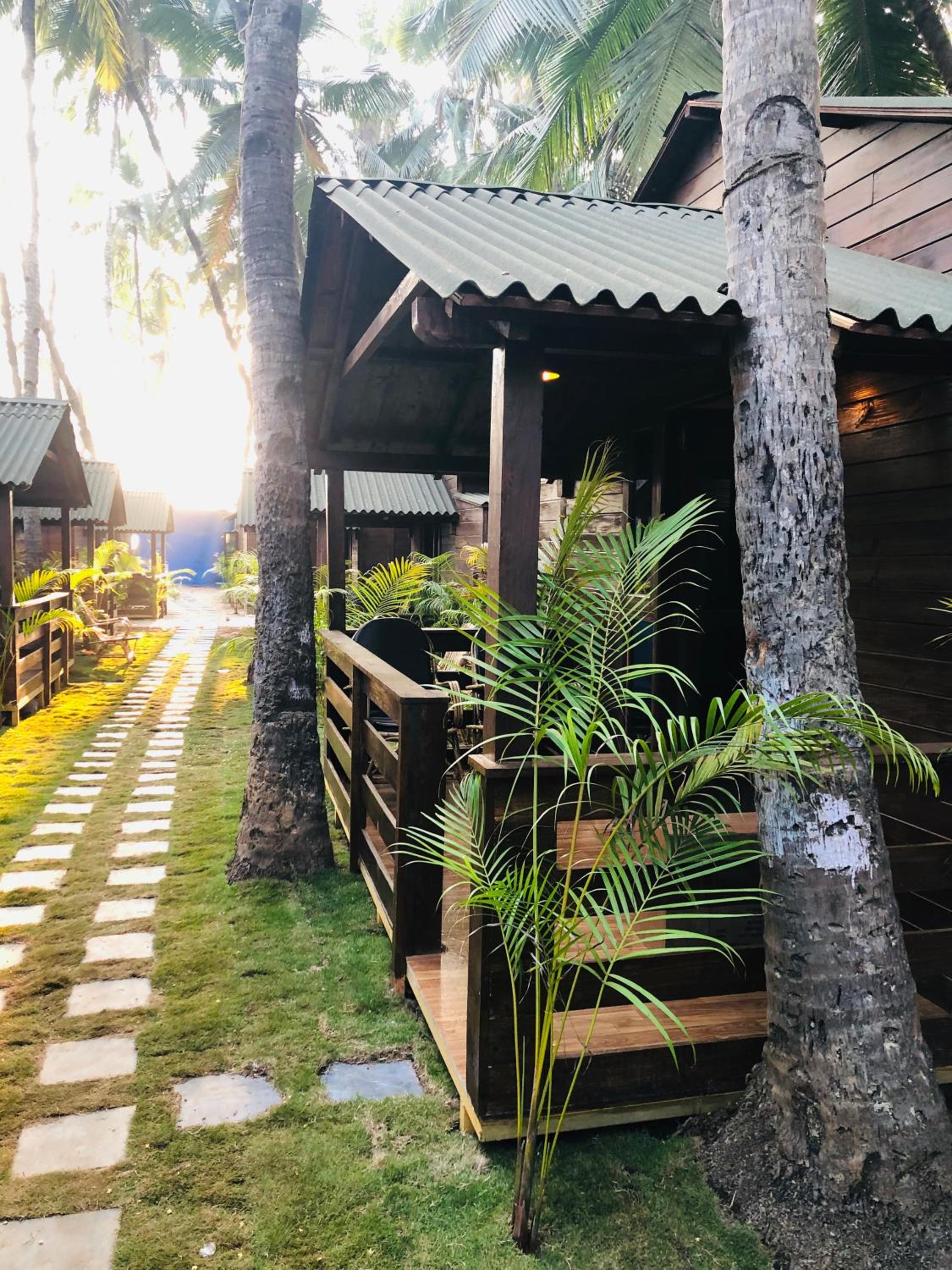Palolem Luxuries Beach Cottages view 4